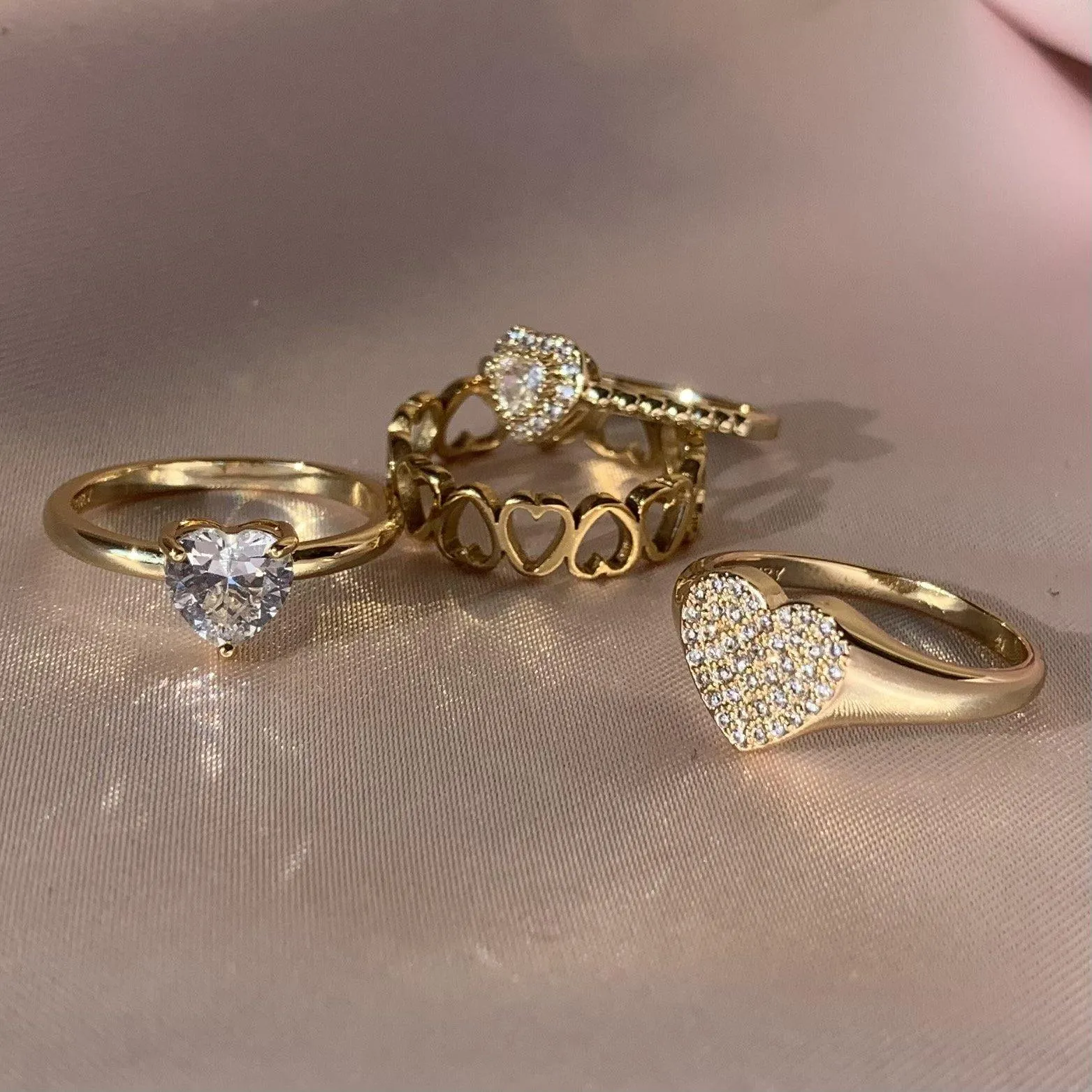 Hearts All Around Ring sold by Evry Jewels product image thumbnail 5