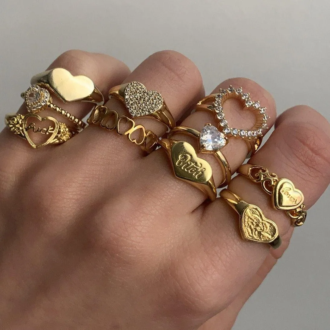 Hearts All Around Ring sold by Evry Jewels product image thumbnail 4