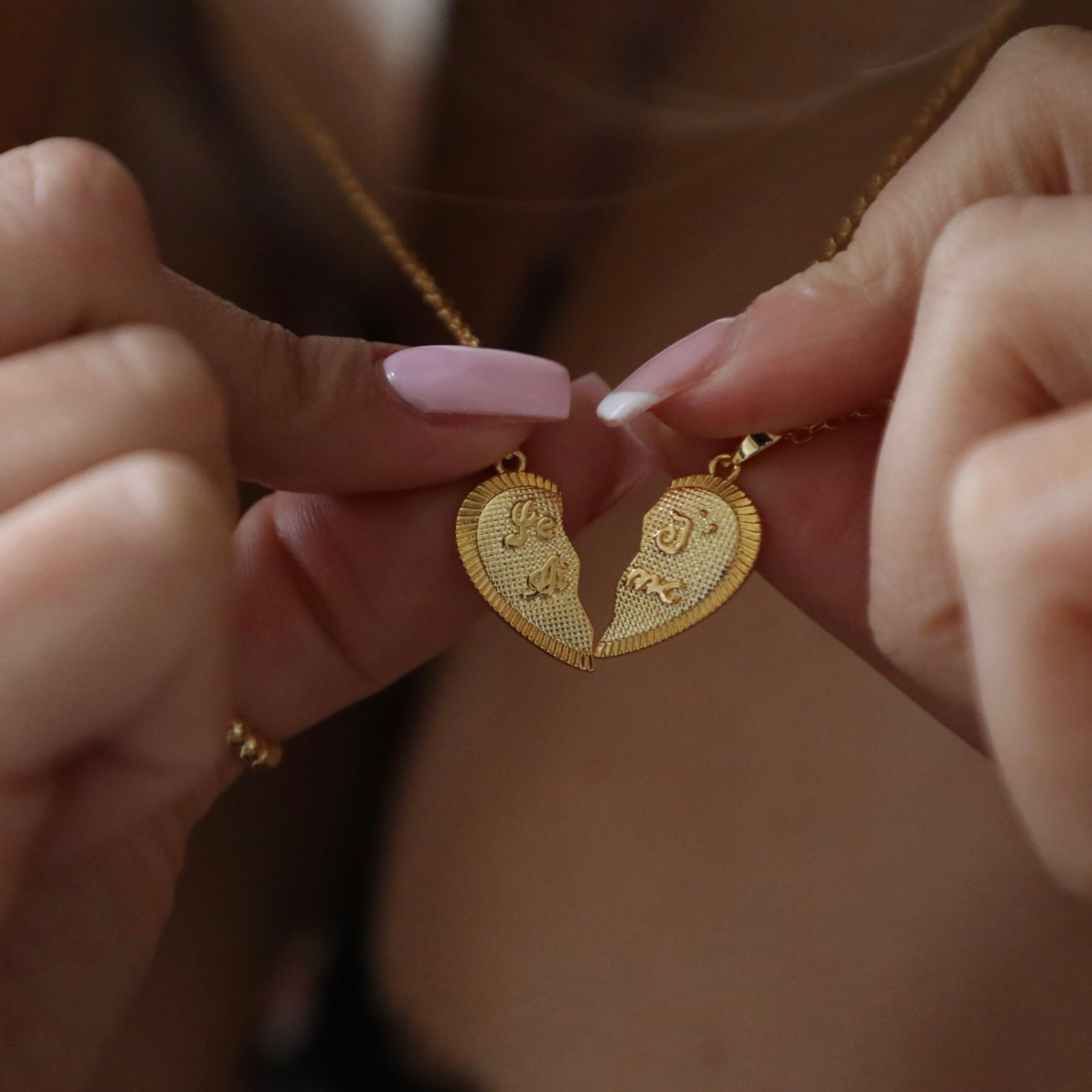 Sincerely Yours Necklace Set sold by Evry Jewels product image thumbnail 3