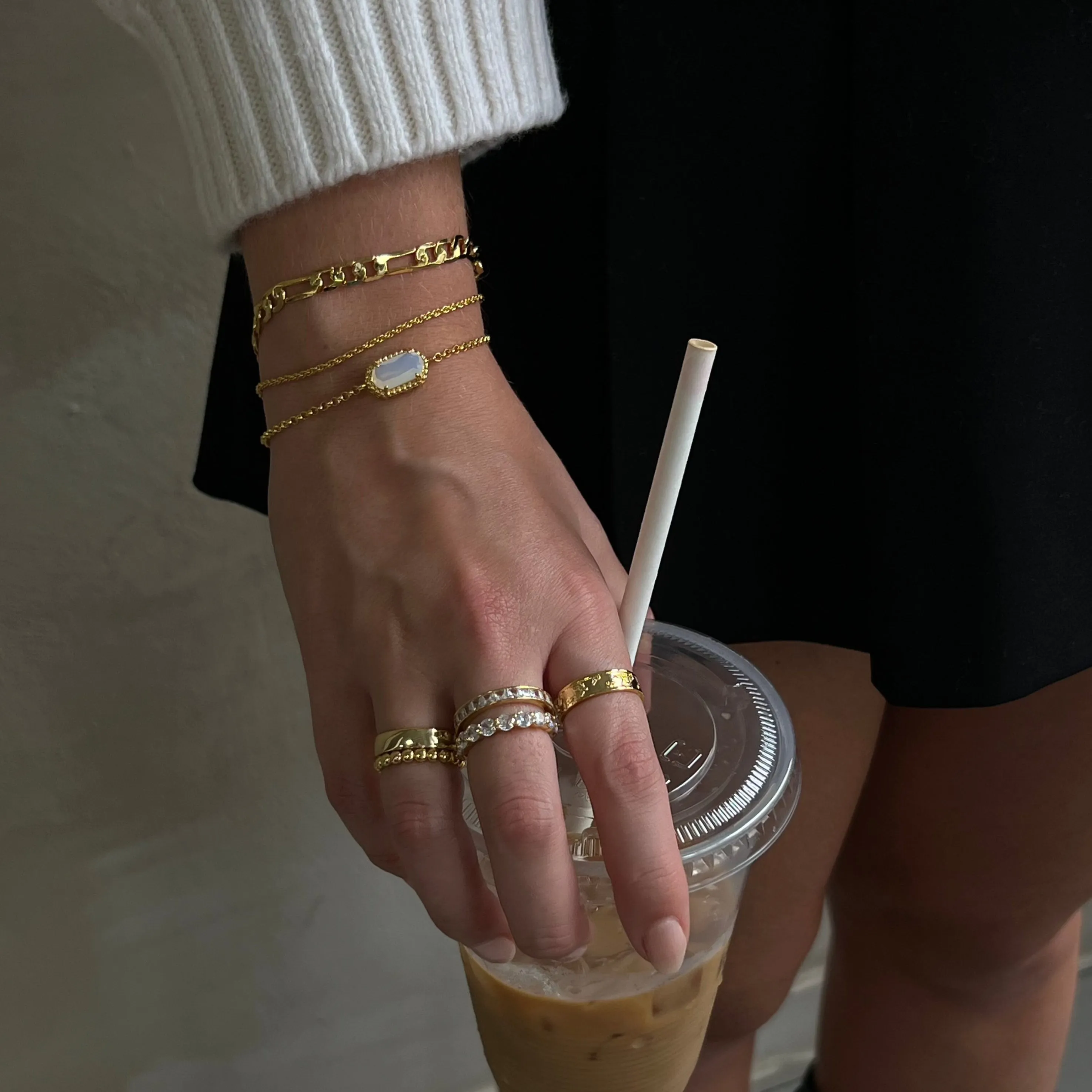 Plain Jane Ring sold by Evry Jewels product image thumbnail 3