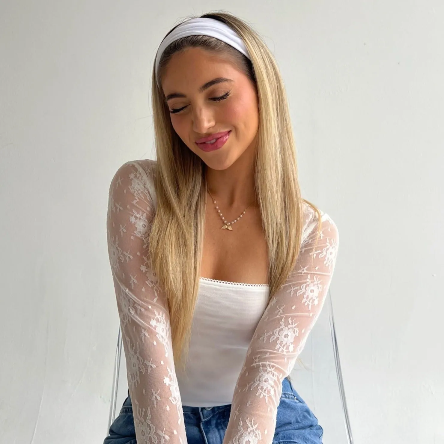 Angel Kiss Necklace sold by Evry Jewels product image thumbnail 5