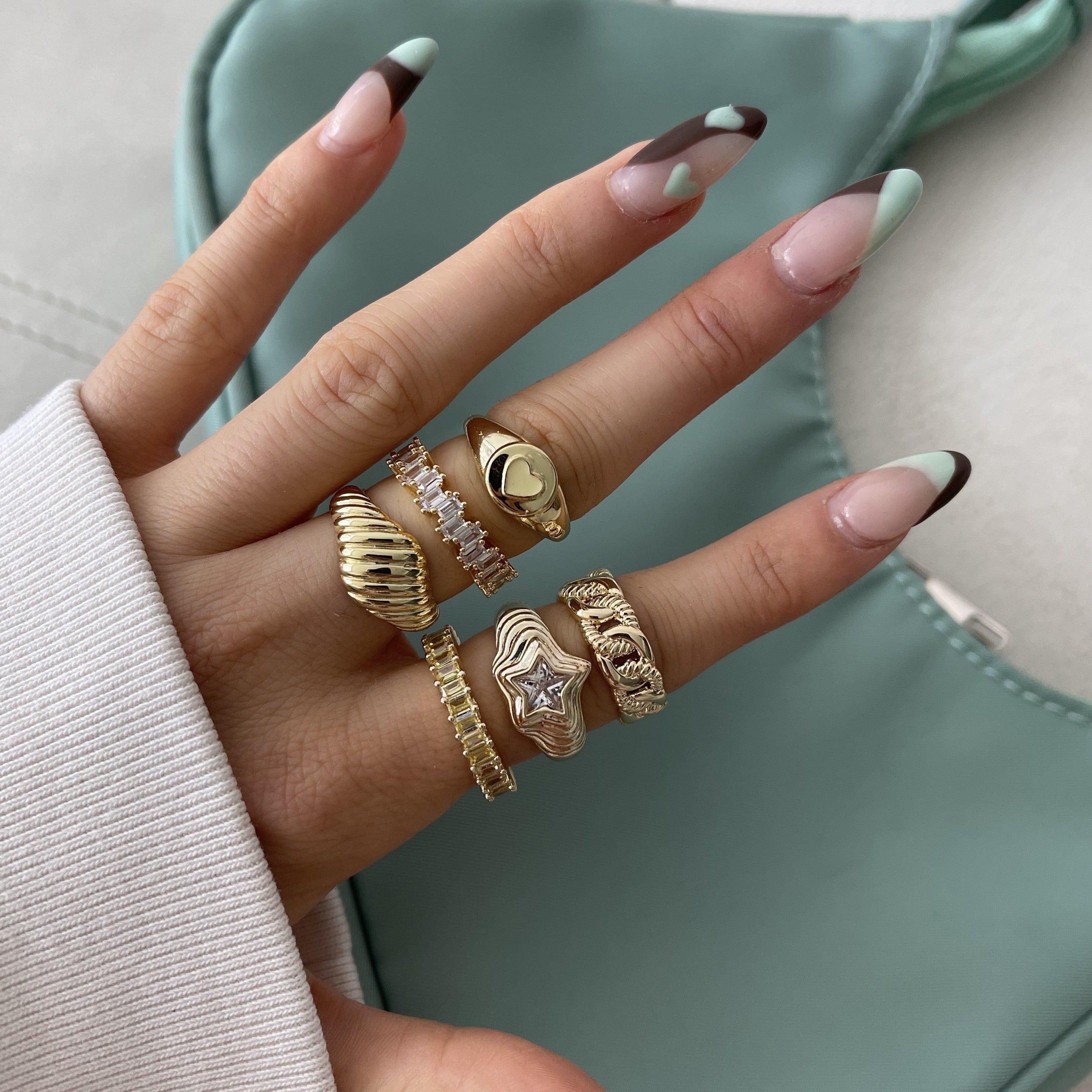 Hold On Ring sold by Evry Jewels product image thumbnail 5