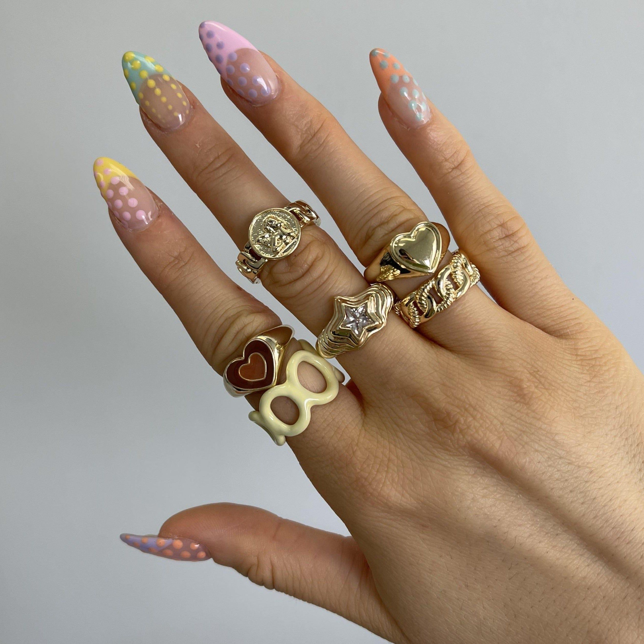 Hold On Ring sold by Evry Jewels product image thumbnail 4