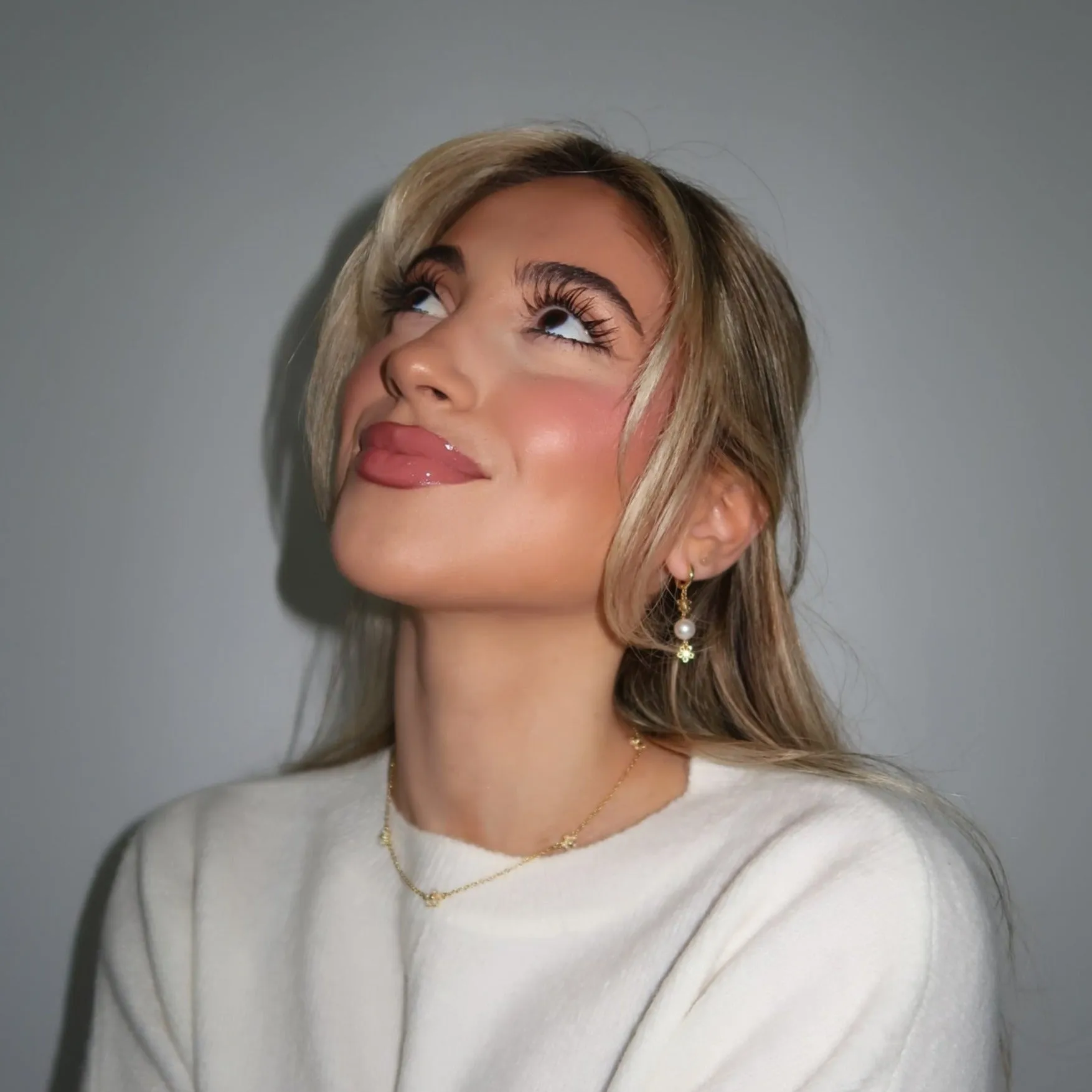 Precious Earrings sold by Evry Jewels product image thumbnail 2