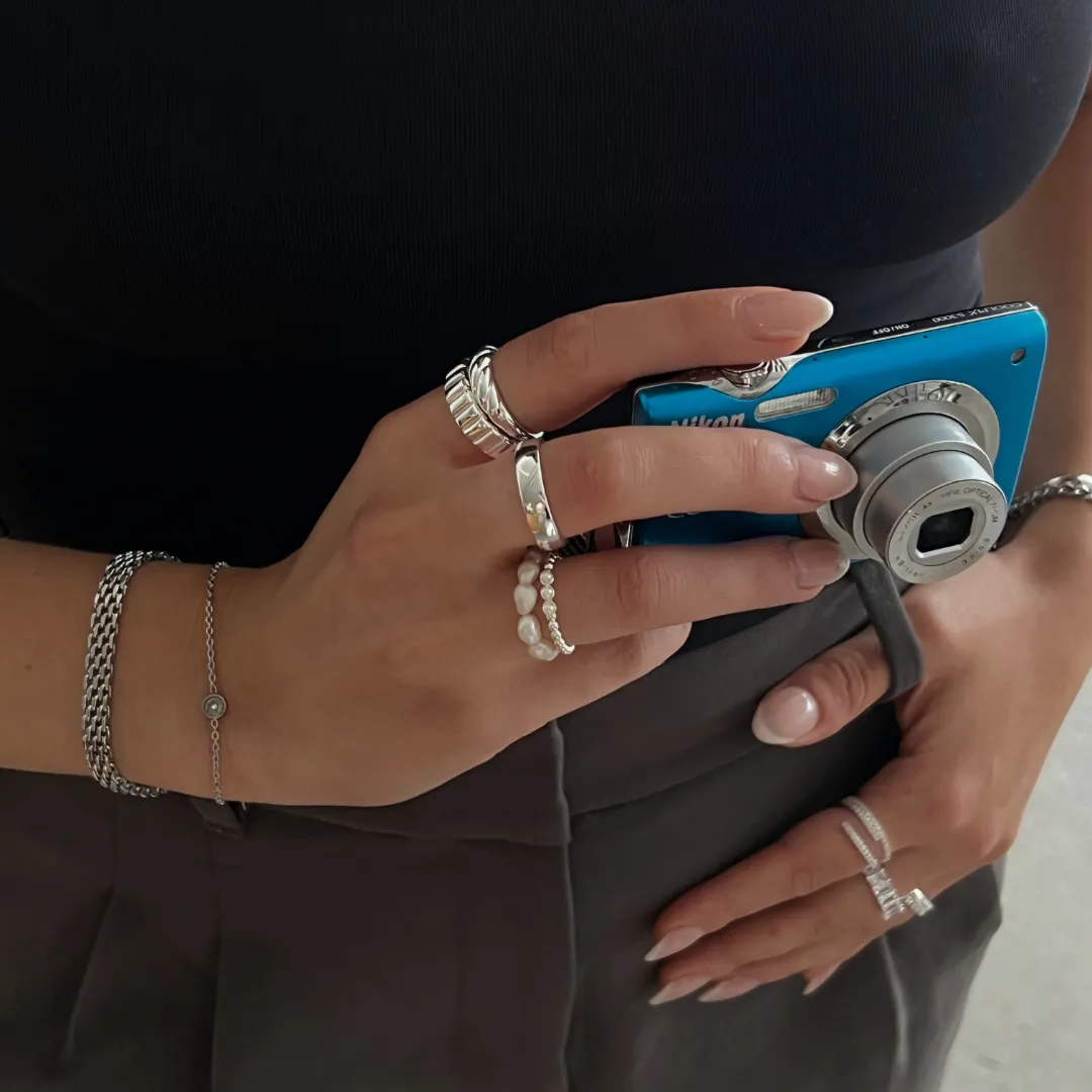 Luxe Bracelet sold by Evry Jewels product image thumbnail 4