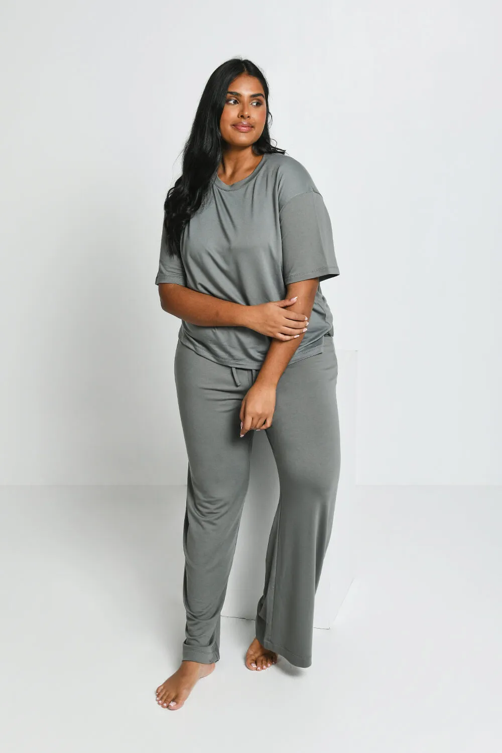Curve Soft Touch Wide Leg Lounge Set - Green sold by LOVALL product image thumbnail 5