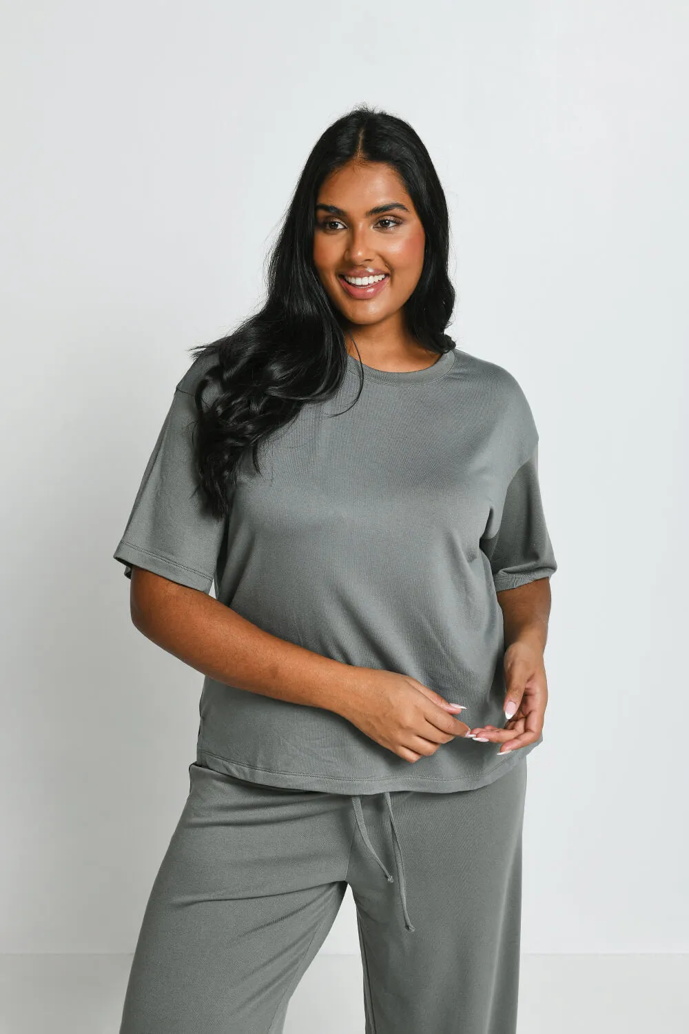Curve Soft Touch Wide Leg Lounge Set - Green sold by LOVALL product image thumbnail 3