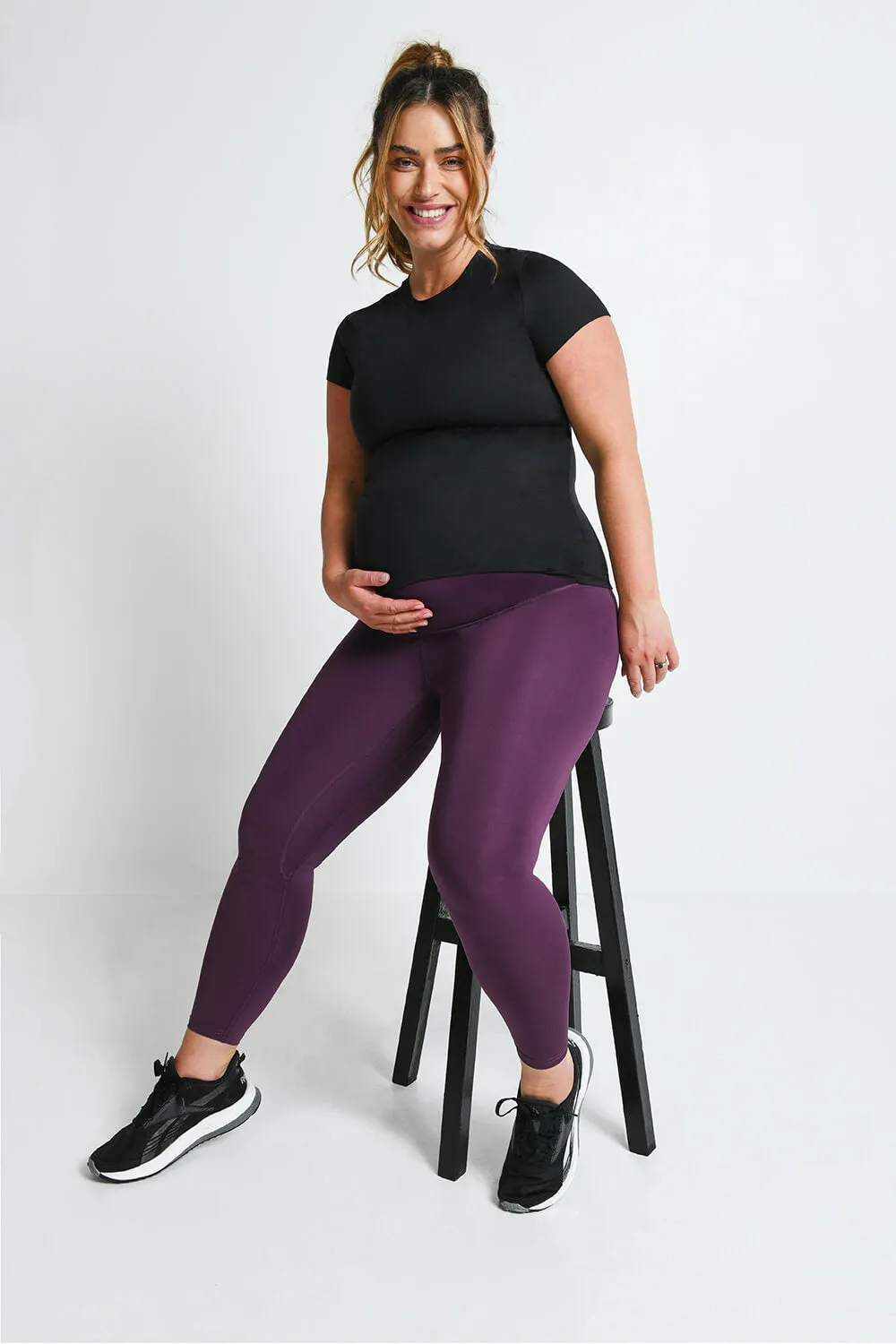 Maternity Focus 7/8 Sports Leggings - Mulberry Plum sold by LOVALL product image thumbnail 5