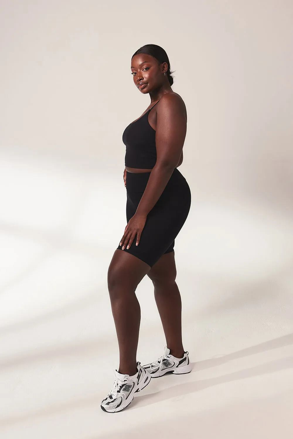 Curve Lightweight Everyday Cycling Shorts - Black sold by LOVALL product image thumbnail 5