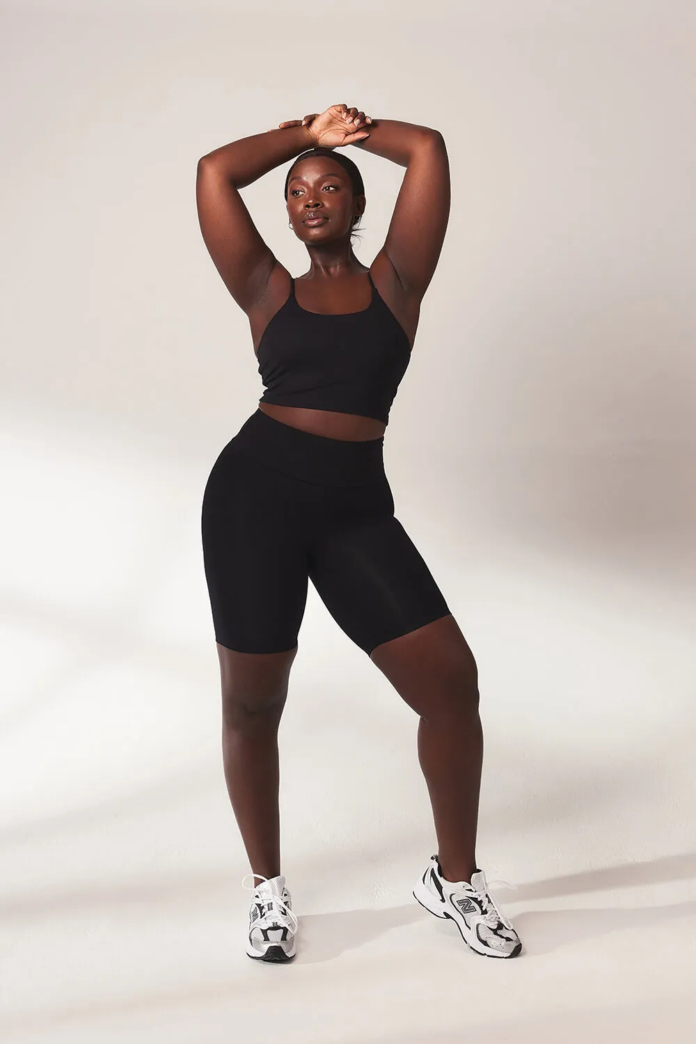 Curve Lightweight Everyday Cycling Shorts - Black sold by LOVALL product image thumbnail 2