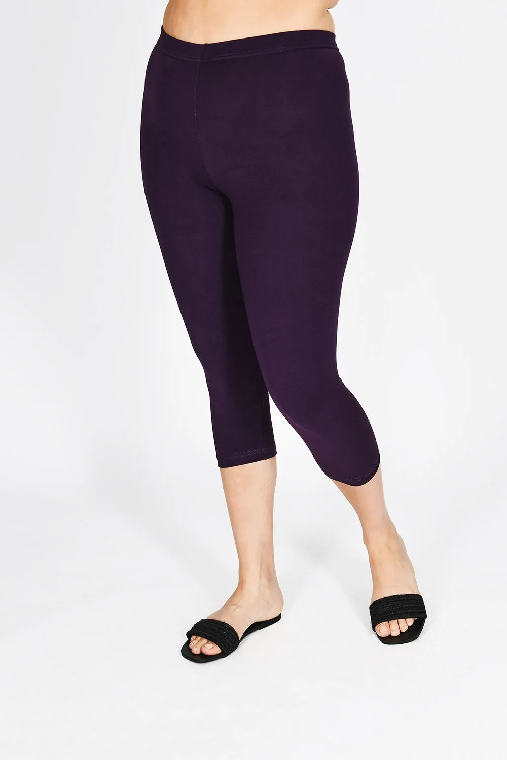 Curve Everyday Cropped Leggings - Acai Purple sold by LOVALL product image thumbnail 2