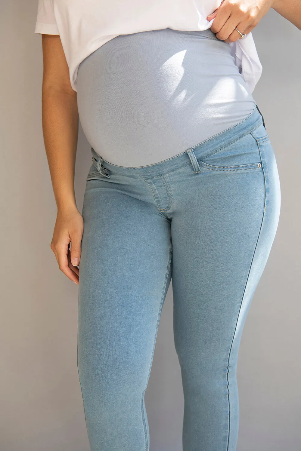 Ankle Grazer Maternity Jeggings - Light Blue sold by LOVALL product image thumbnail 3