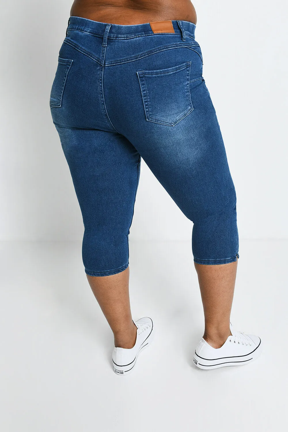 Curve Cropped Jeggings - Mid Blue sold by LOVALL product image thumbnail 3
