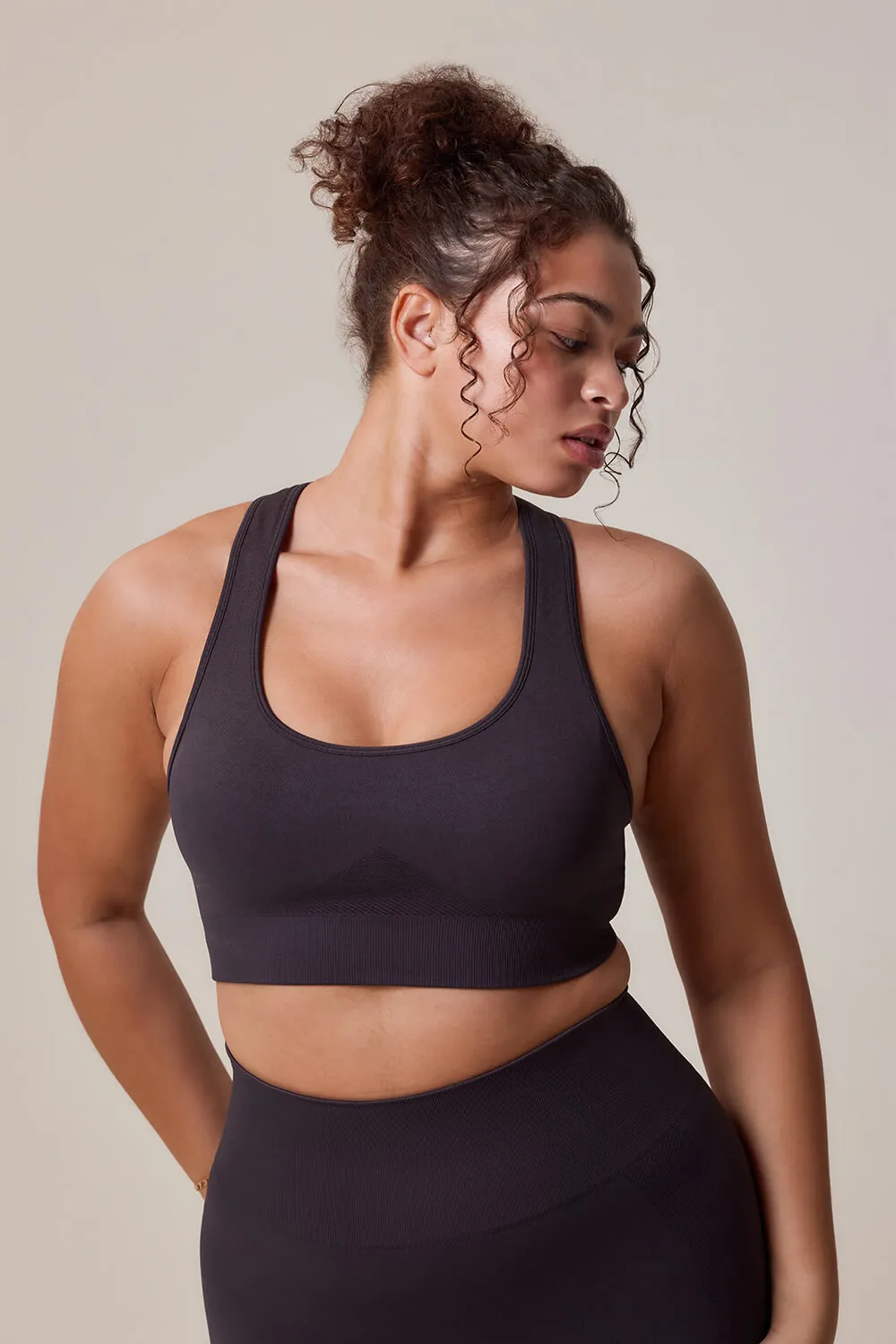 Curve Sculpt Seamless Sports Bra - Shadow sold by LOVALL