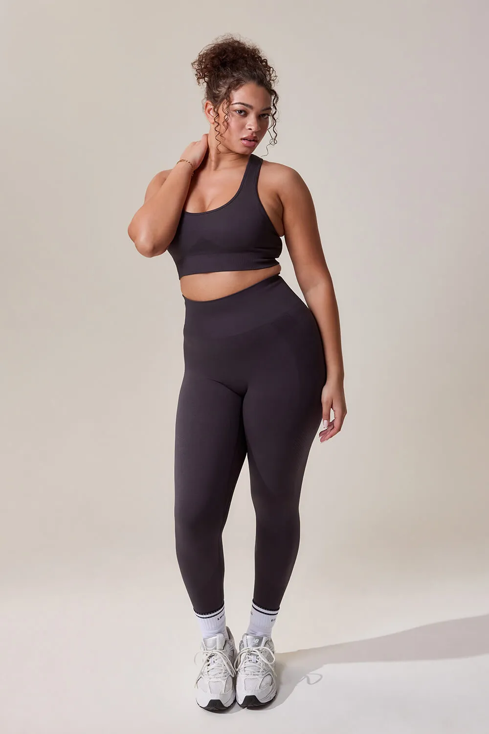 Curve Sculpt Seamless Sports Bra - Shadow sold by LOVALL product image thumbnail 5