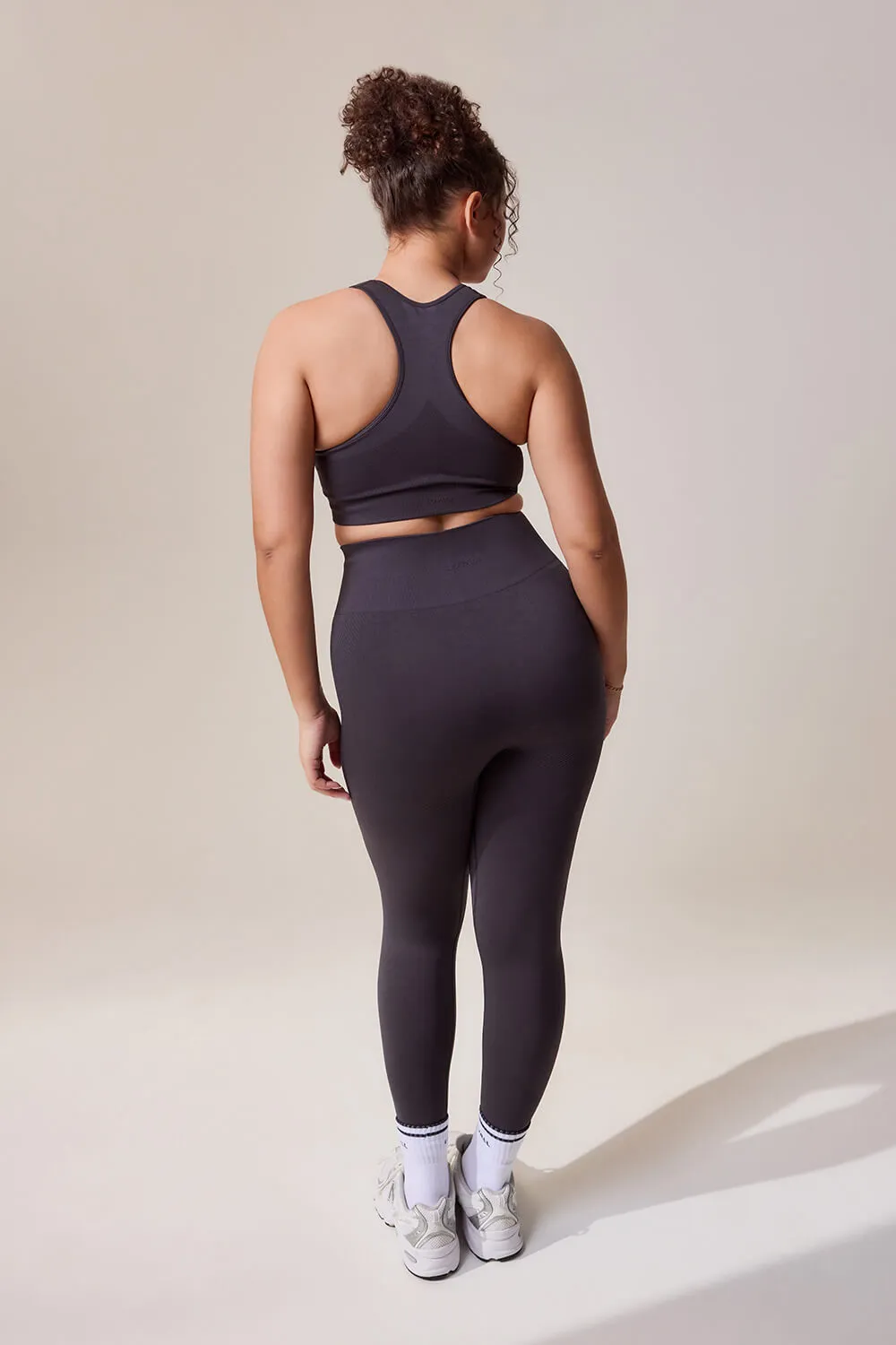 Curve Sculpt Seamless Leggings - Shadow sold by LOVALL product image thumbnail 3