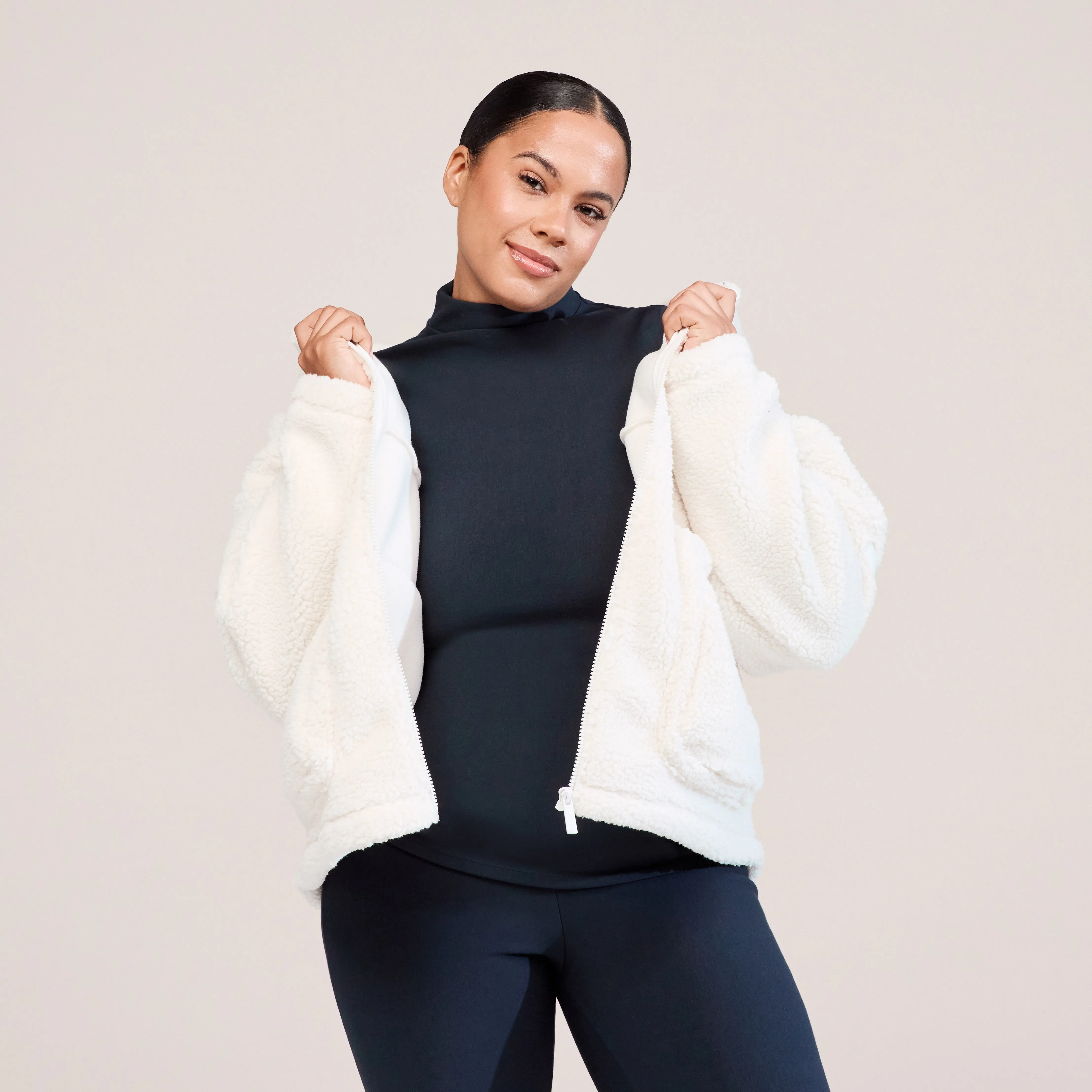 Curve Borg Fleece - Snow White sold by LOVALL product image thumbnail 4