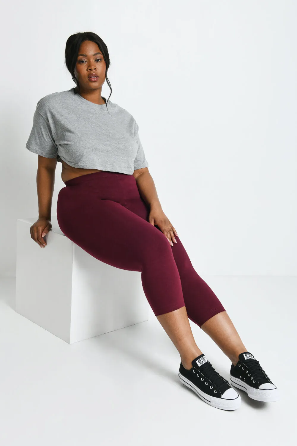 Curve Everyday Cropped Leggings - Burgundy sold by LOVALL product image thumbnail 5