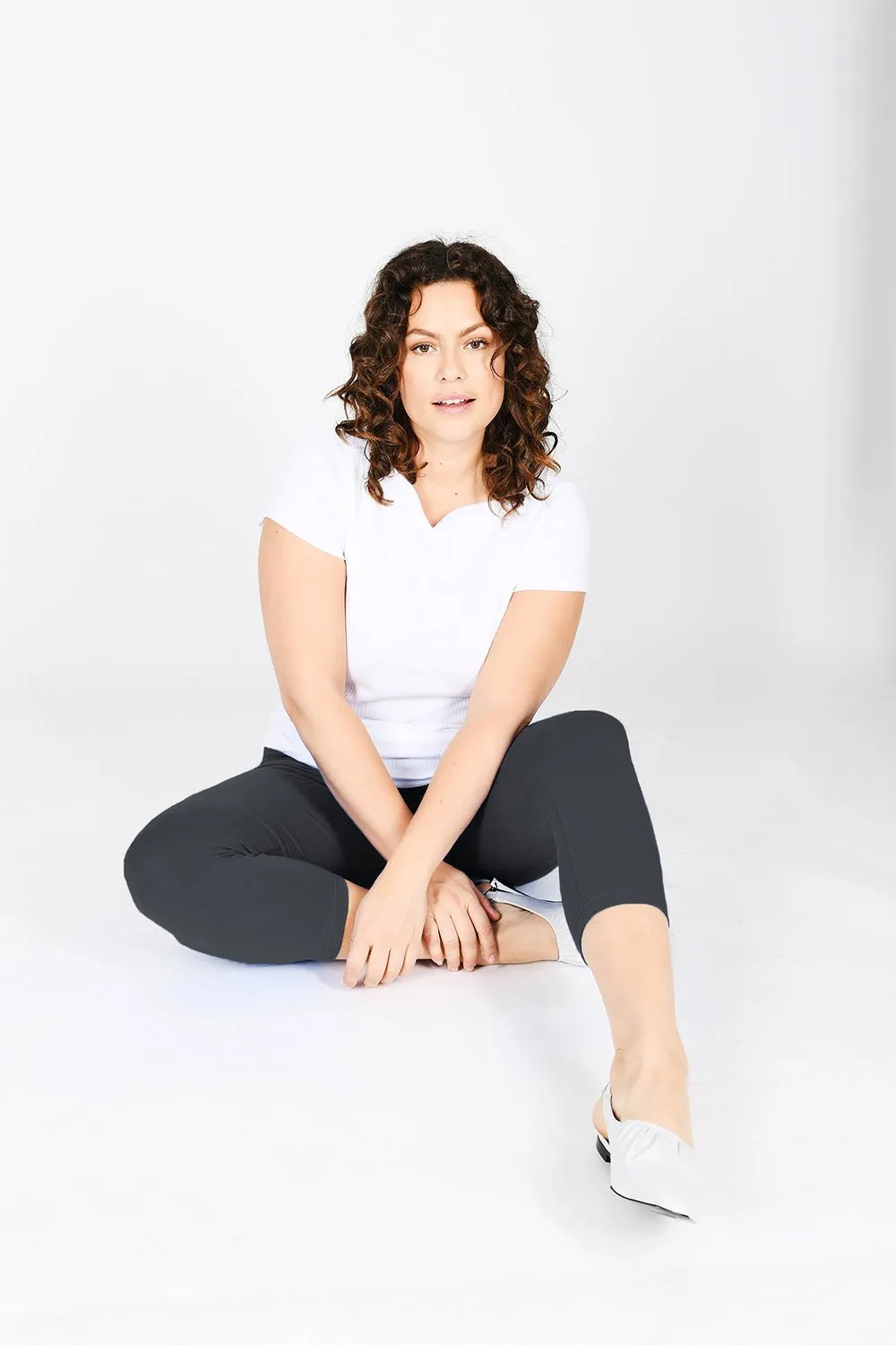 Curve Everyday Cropped Leggings - Odyssey Grey sold by LOVALL product image thumbnail 5