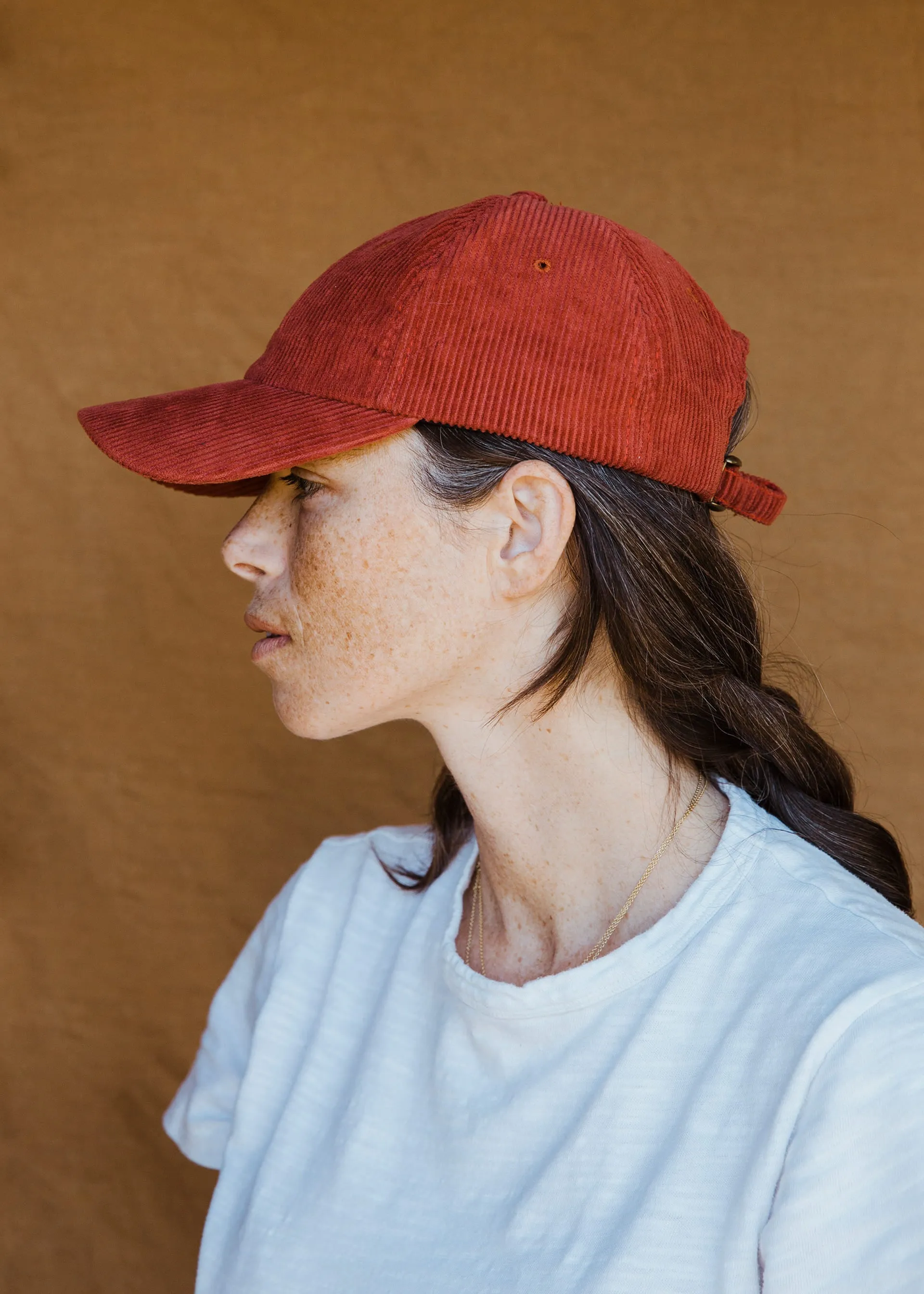 The Borgoña Corduroy Hat sold by La Matera product image thumbnail 2