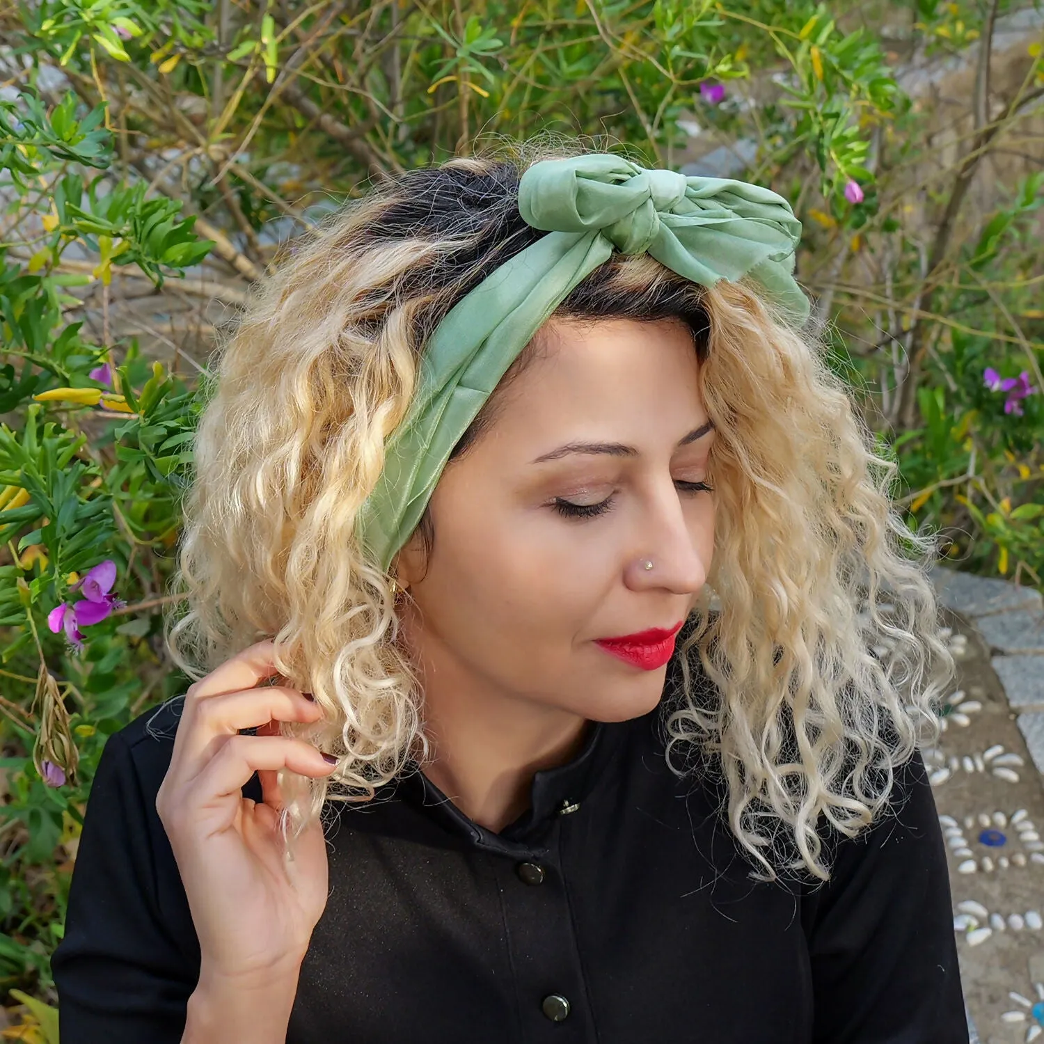 Handcrafted Green Silk Scarf - Made from Silkworms sold by wboxgo product image thumbnail 5