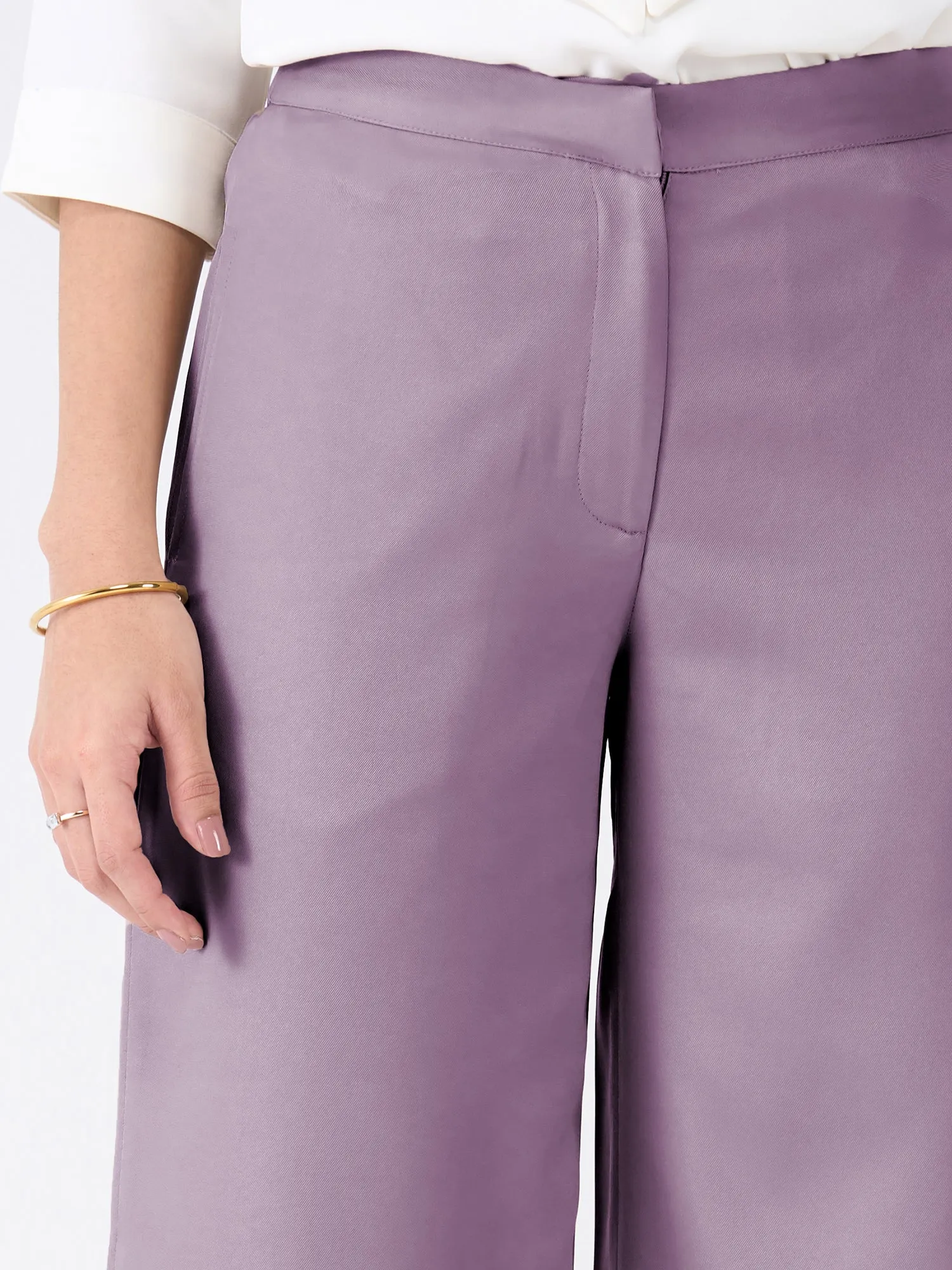 Mercer Mid Rise Wide Legged Trousers - Mauve sold by Salt Attire product image thumbnail 3