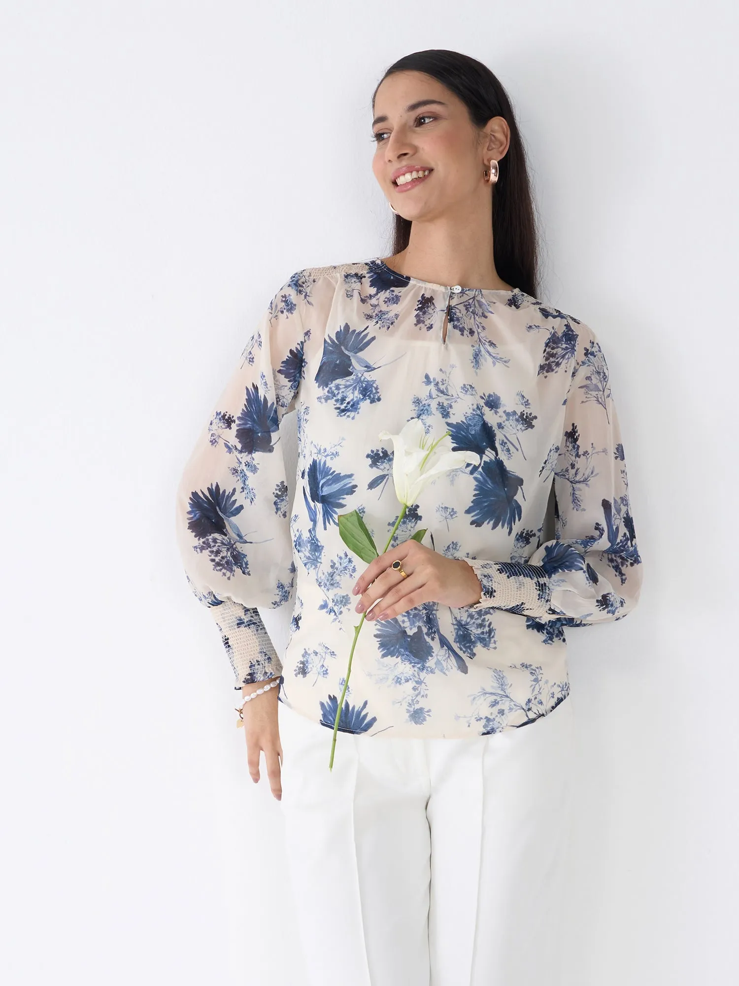 Kirsty Floral Smocked Sleeves Top-Blue & White sold by Salt Attire product image thumbnail 4