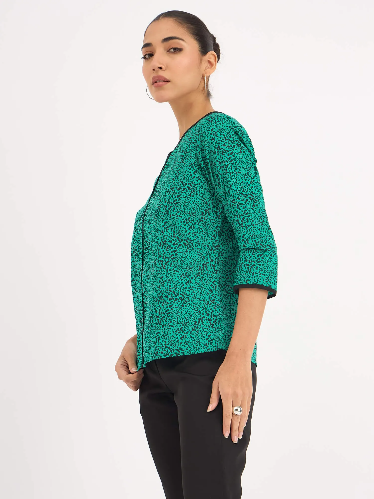 Nelly Slit Sleeve Piping Detail Top - Green sold by Salt Attire product image thumbnail 3