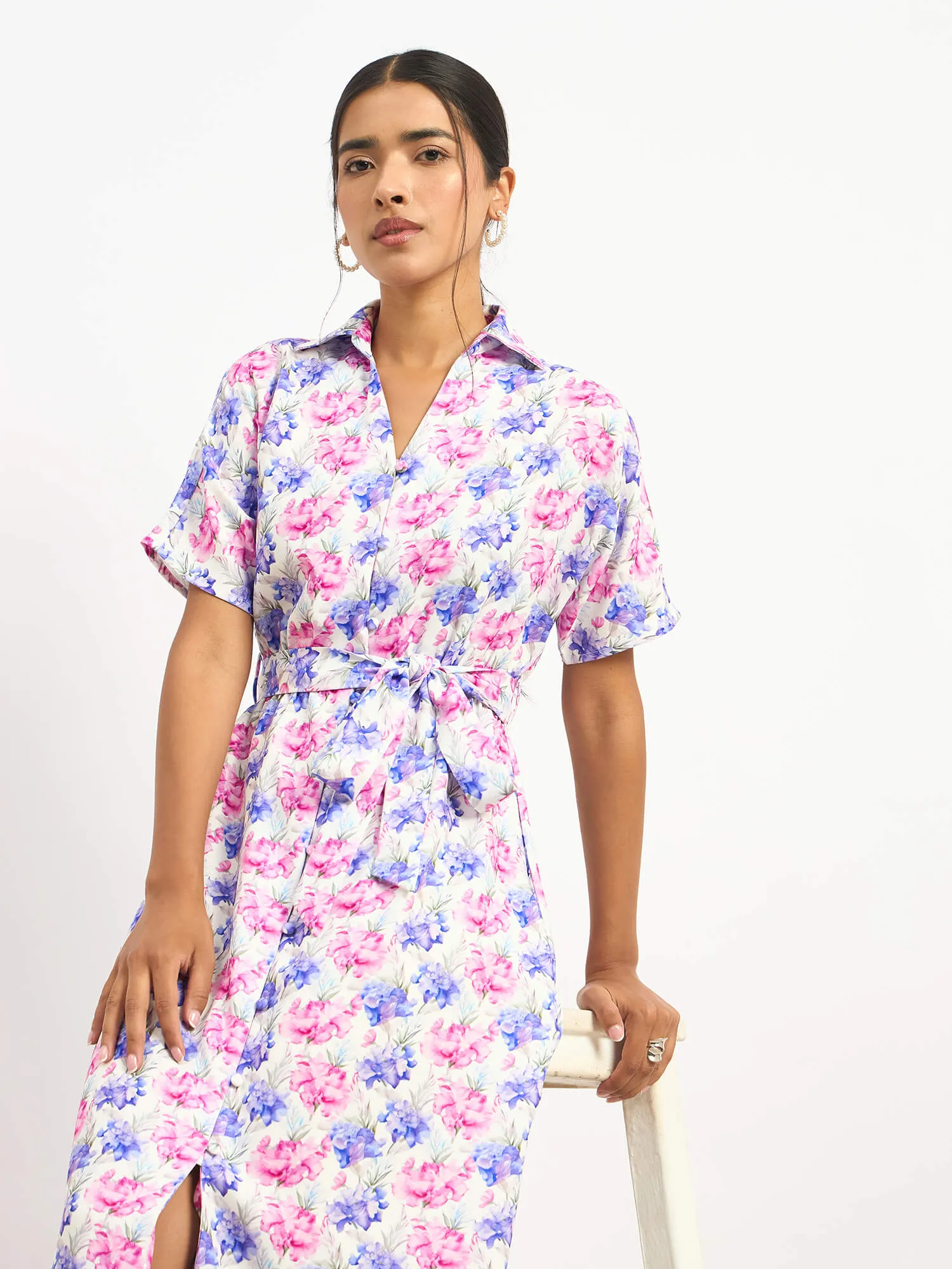 Melski Dolman Sleeve Shirt Dress - Printed Hydrangea sold by Salt Attire product image thumbnail 4