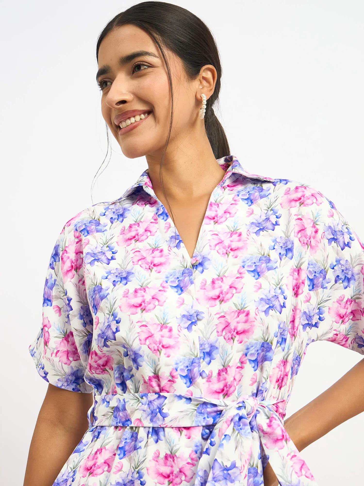 Melski Dolman Sleeve Shirt Dress - Printed Hydrangea sold by Salt Attire product image thumbnail 3