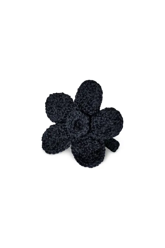 LA FLEUR RING - liquorice sold by Shondel