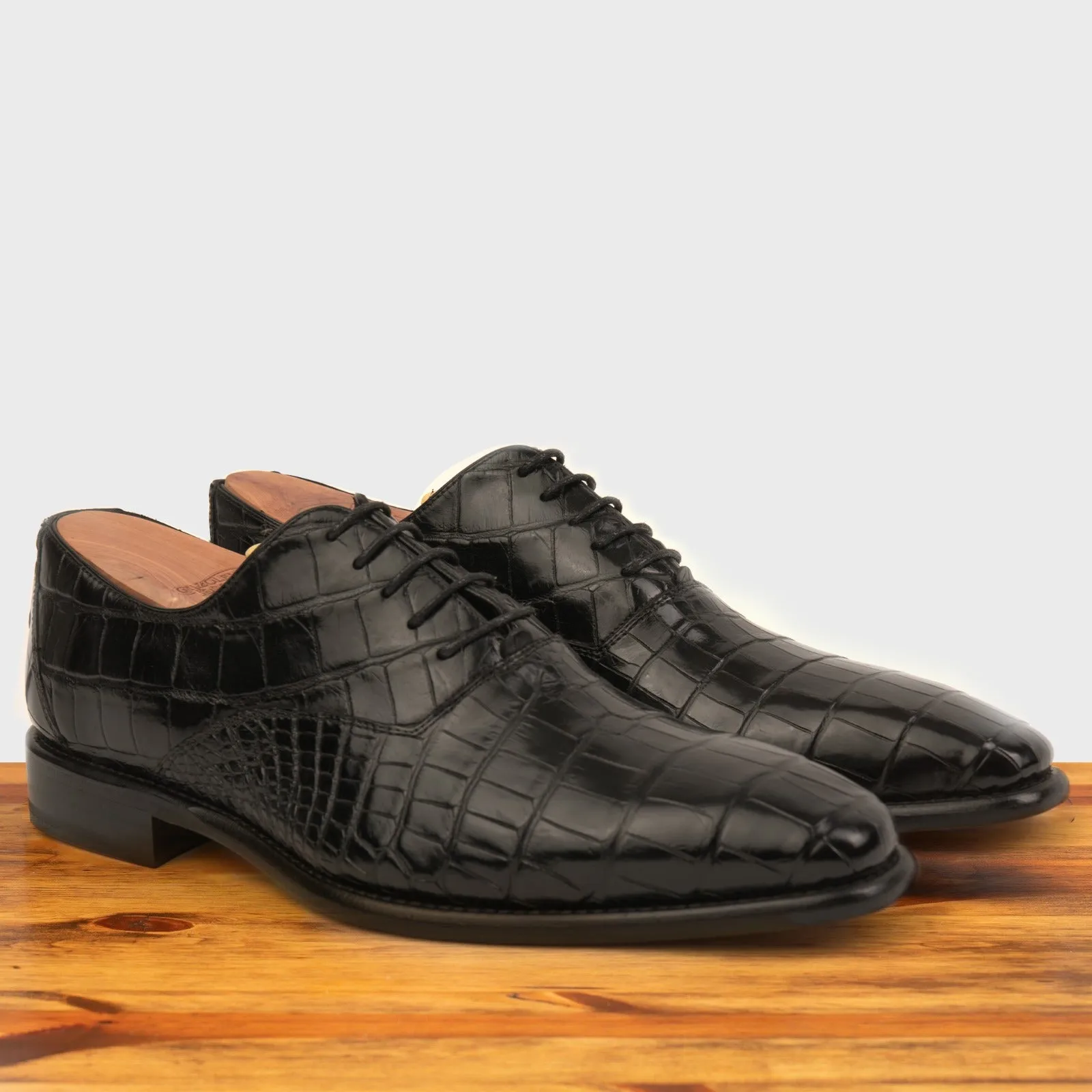 6153 Calzoleria Toscana Dip-Dyed Men's Nile Crocodile Lace-Up sold by Toscana USA product image thumbnail 5