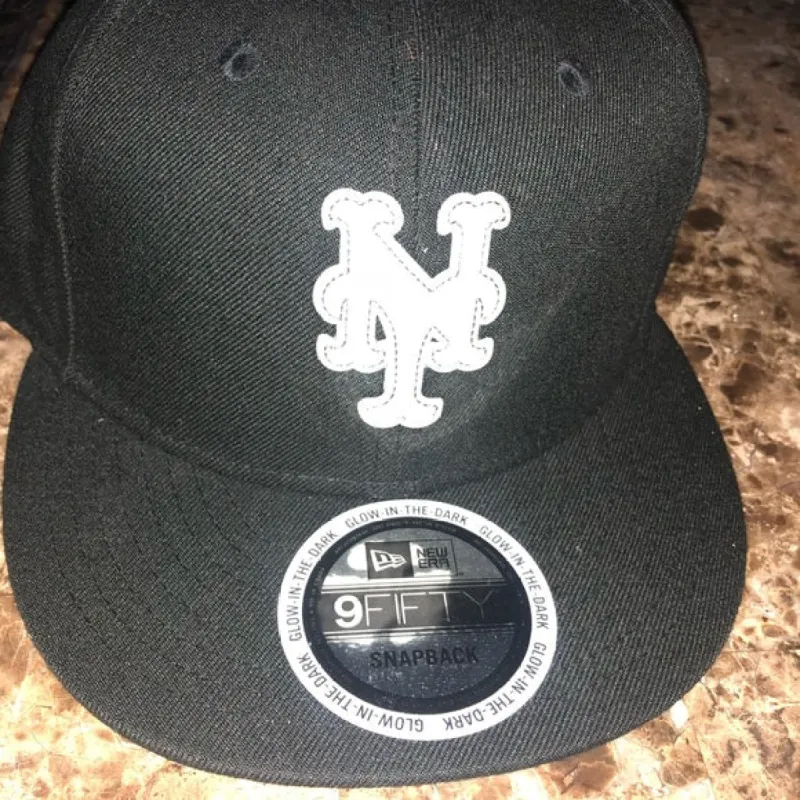 New Classic MLB New York Mets Black New Era Hat sold by Unleashed Streetwear