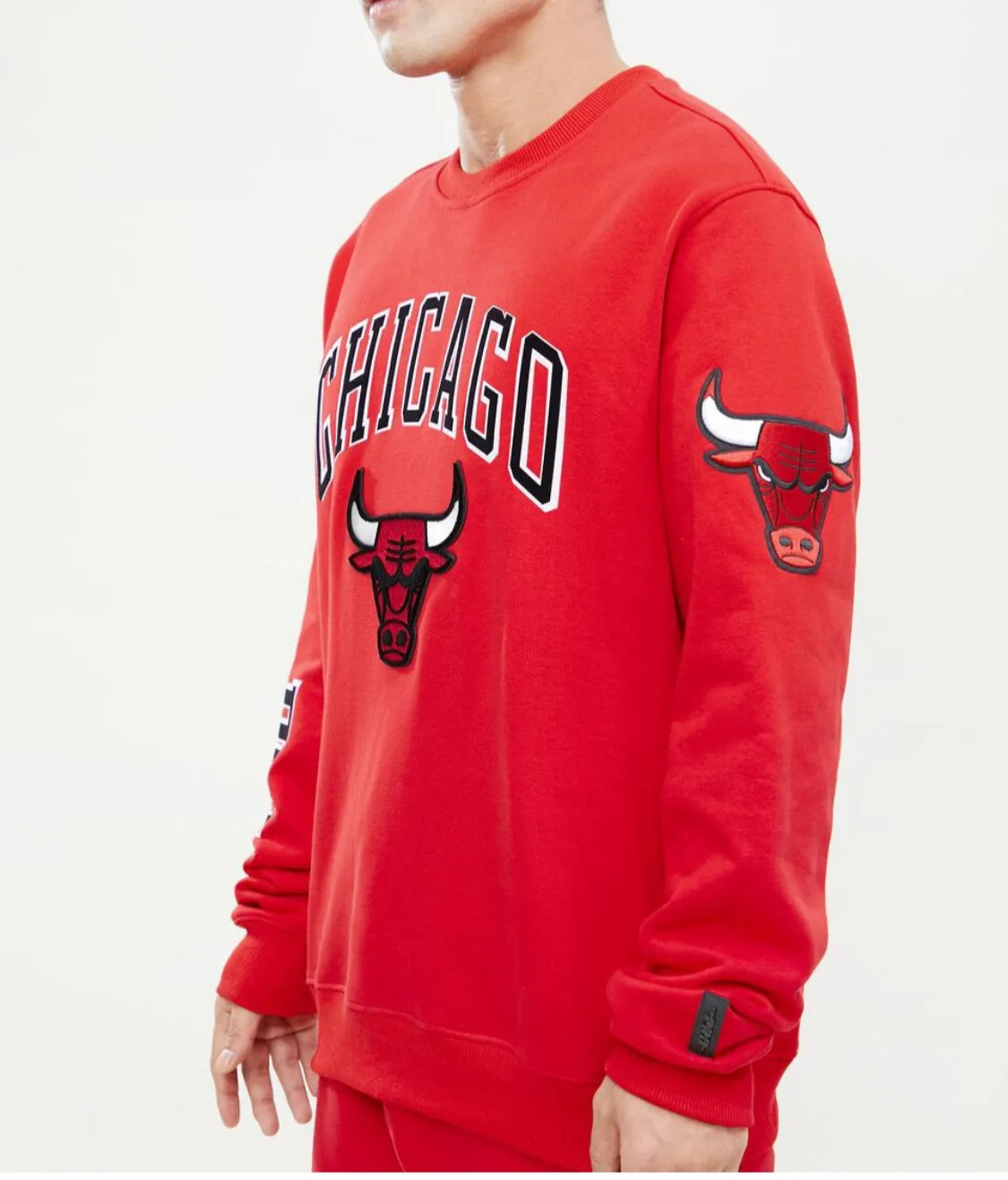 Pro Standard Chicago Bulls Crew Sweatshirt sold by Unleashed Streetwear product image thumbnail 3