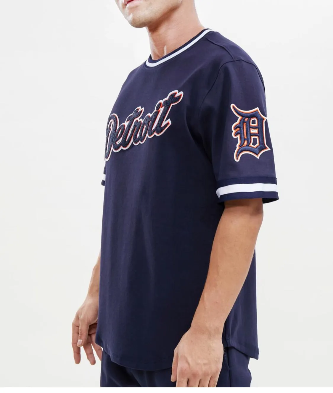 Pro Standard Men’s Detroit Tigers Jersey Shirt sold by Unleashed Streetwear product image thumbnail 3
