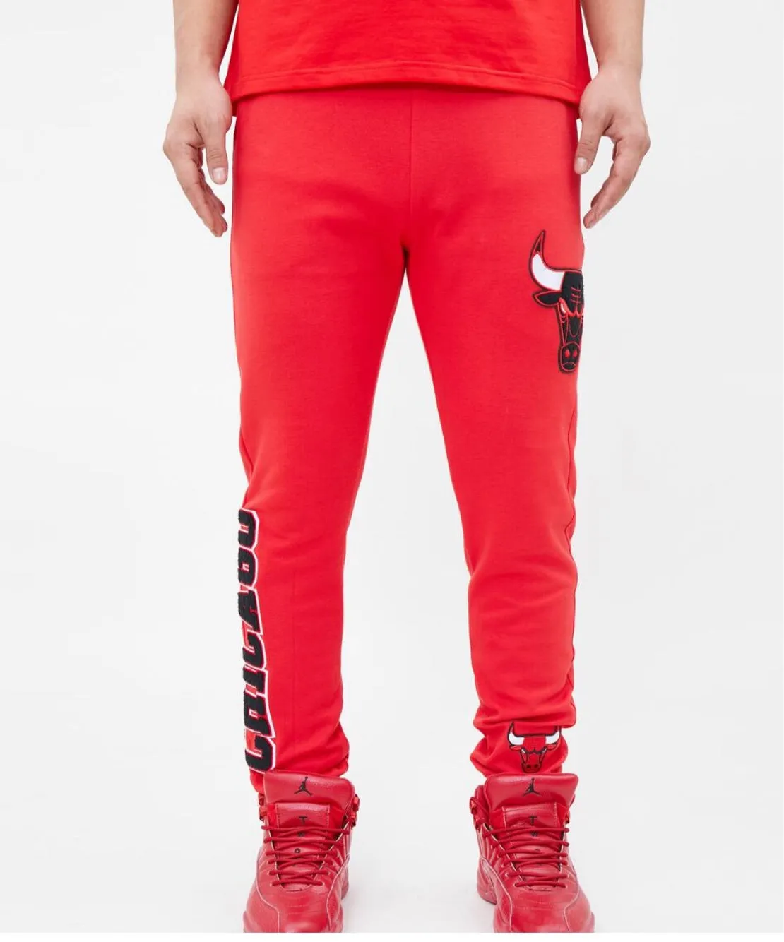 Pro Standard Red Chicago Bulls 2 Piece Set sold by Unleashed Streetwear