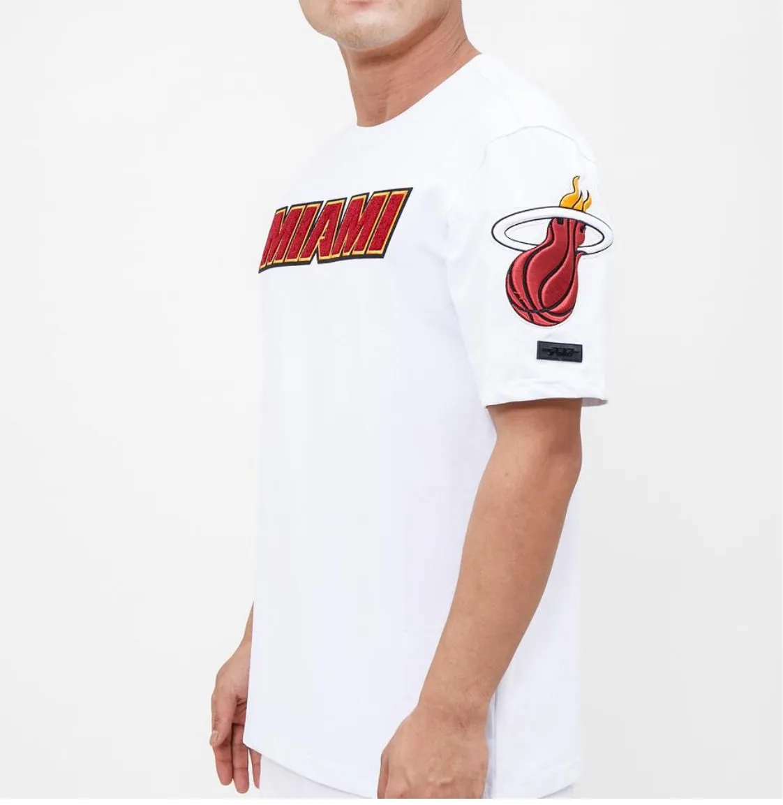 Pro Standard Sports 2 Piece Miami Heat Short Set sold by Unleashed Streetwear product image thumbnail 4
