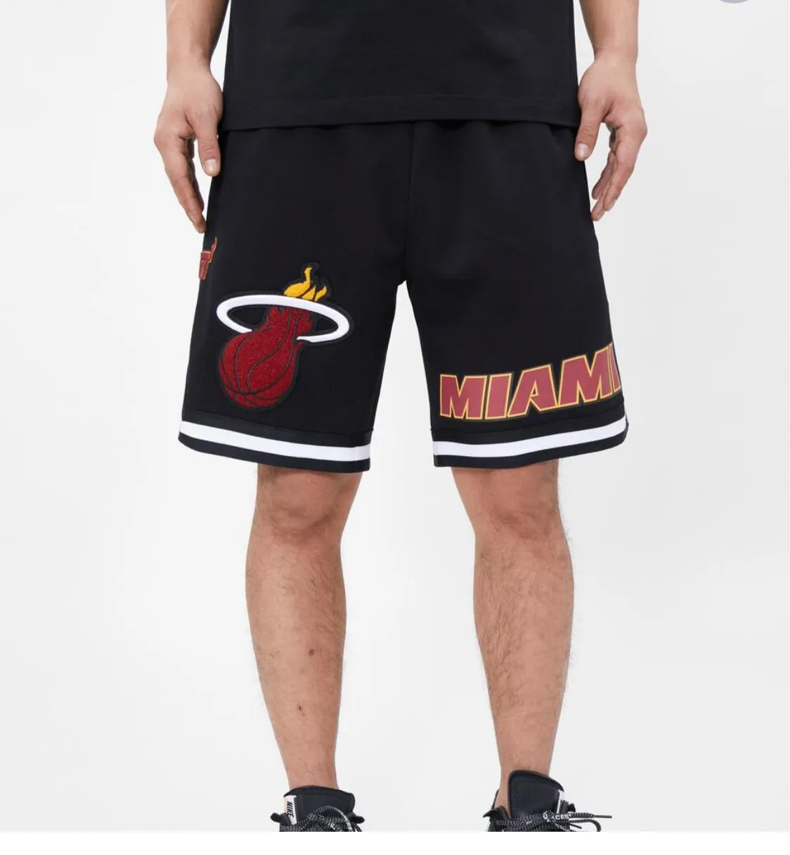 Pro Standard 2 Piece Miami Heat Short Set sold by Unleashed Streetwear product image thumbnail 2