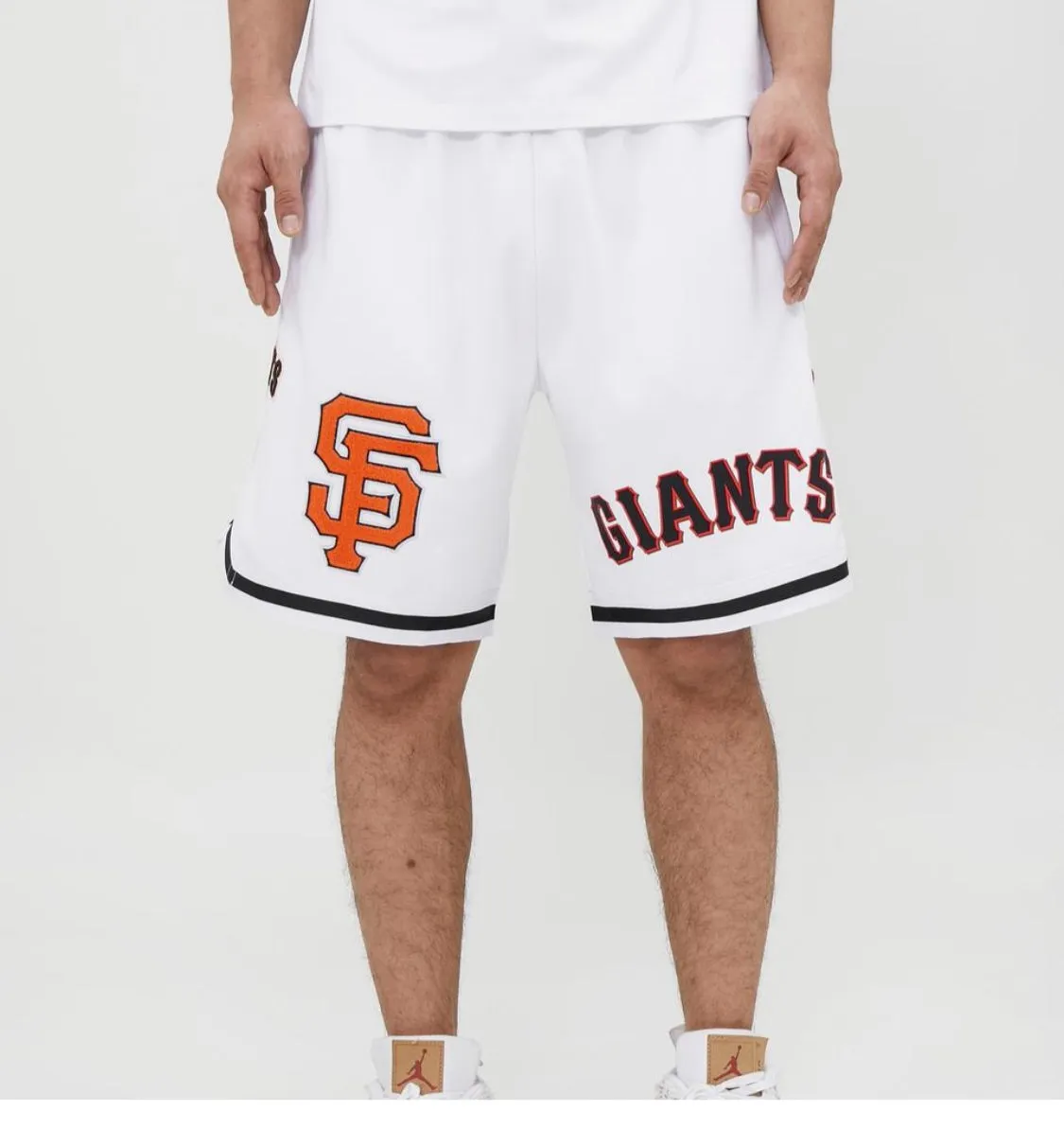 Pro Standard 2 Piece San Francisco Giants Short Set sold by Unleashed Streetwear product image thumbnail 2