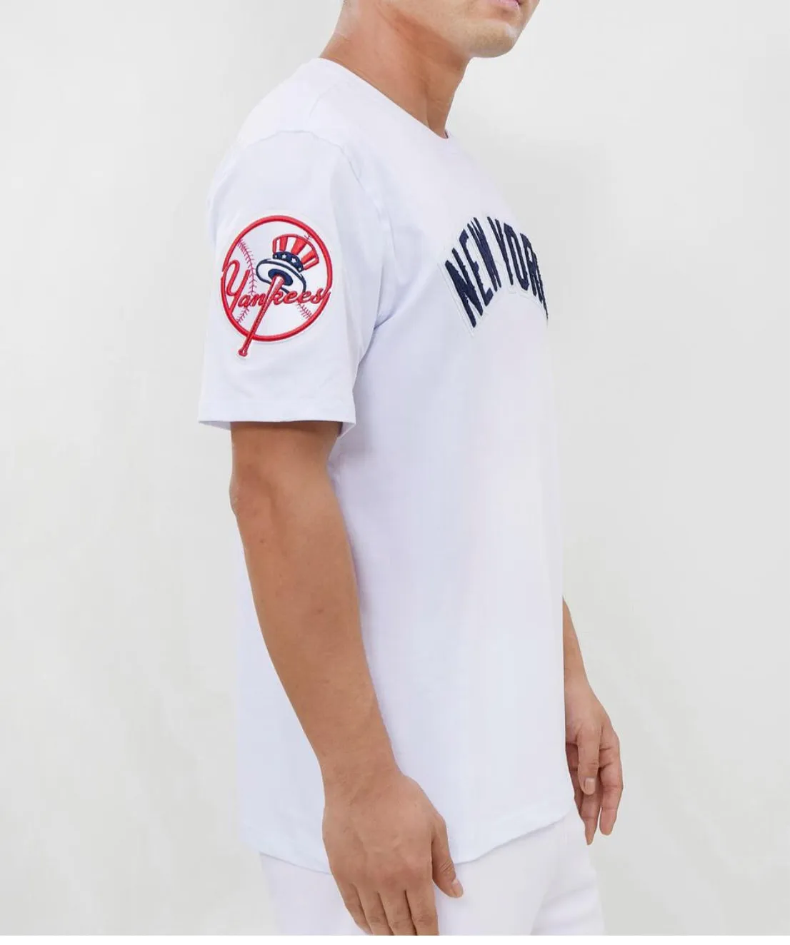 Pro Standard 2 Piece White NY Yankees Short Set sold by Unleashed Streetwear
