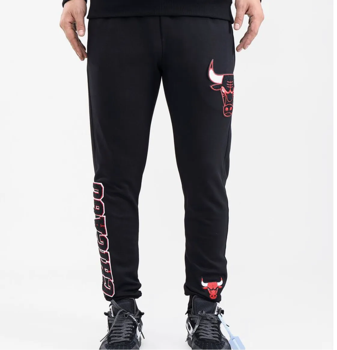 Men’s Pro Standard Chicago Bulls 2 Piece Sweat Suit Set sold by Unleashed Streetwear product image thumbnail 5