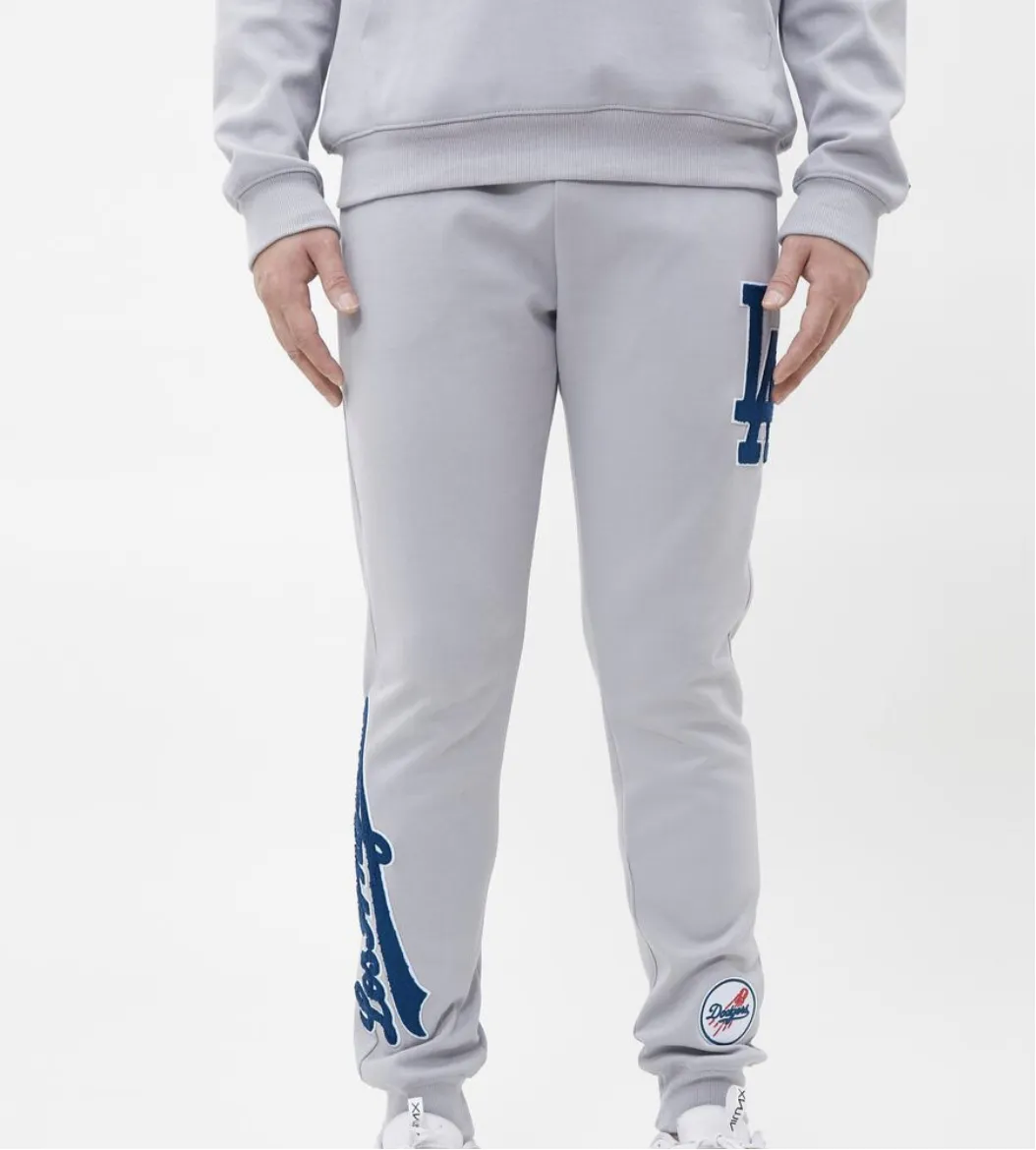 Men’s Pro Standard LA Dodgers 2 Piece Sweat Suit Set sold by Unleashed Streetwear product image thumbnail 3