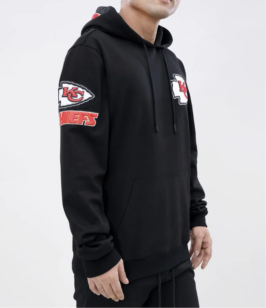 Men’s Pro Standard Kansas City Chiefs 2 Piece Sweat Suit Set sold by Unleashed Streetwear