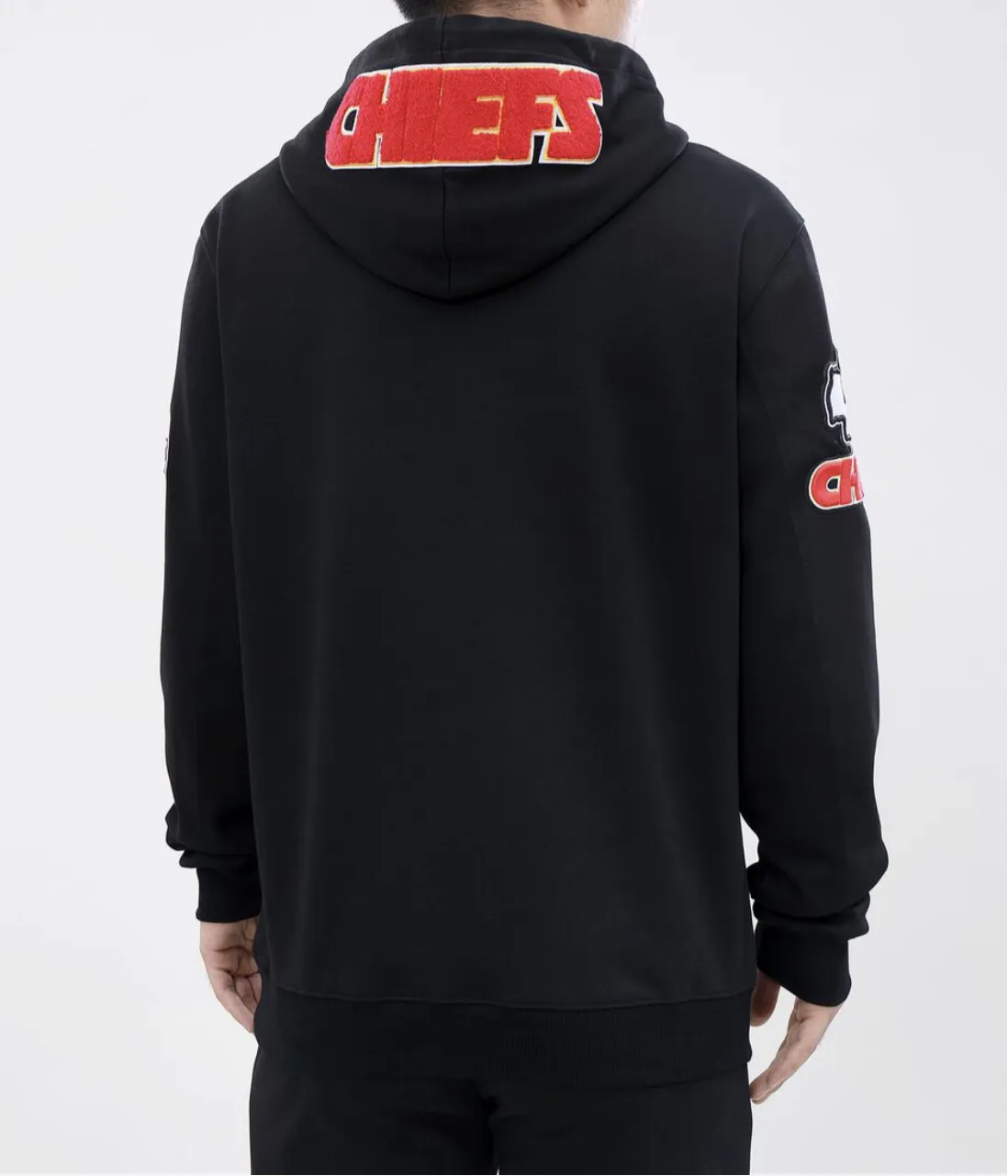 Men’s Pro Standard Kansas City Chiefs 2 Piece Sweat Suit Set sold by Unleashed Streetwear product image thumbnail 3