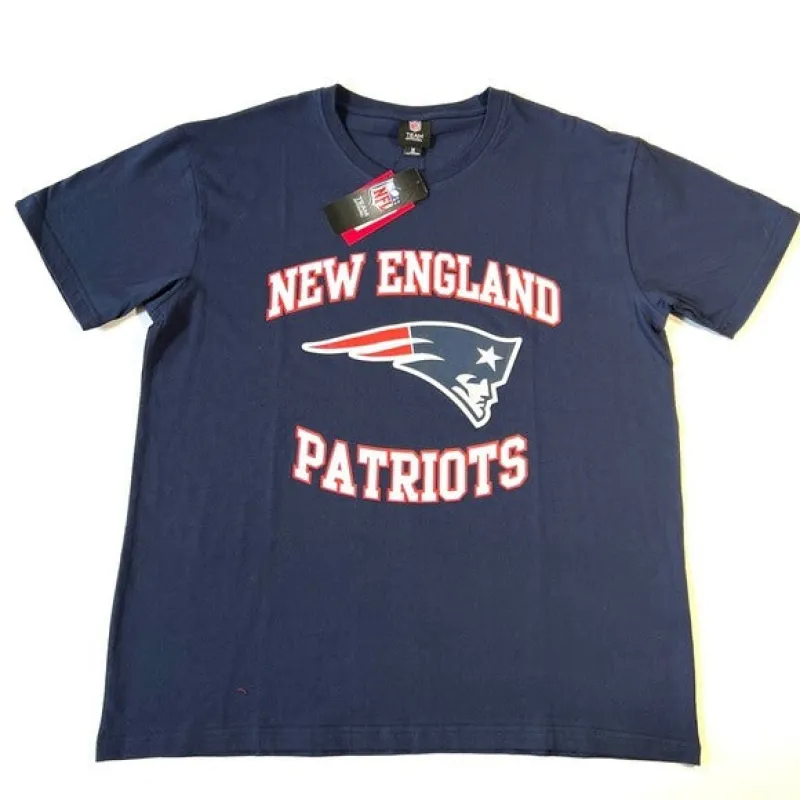 FOCO Sports New England Patriots NEW Licensed NFL Short Sleeve Mens Tee Shirt sold by Unleashed Streetwear