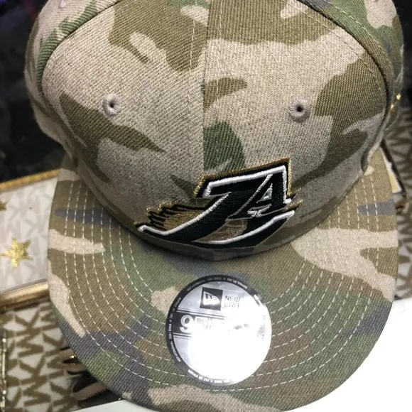 New era Los Angeles Lakers camo hat snap back sold by Unleashed Streetwear product image thumbnail 2