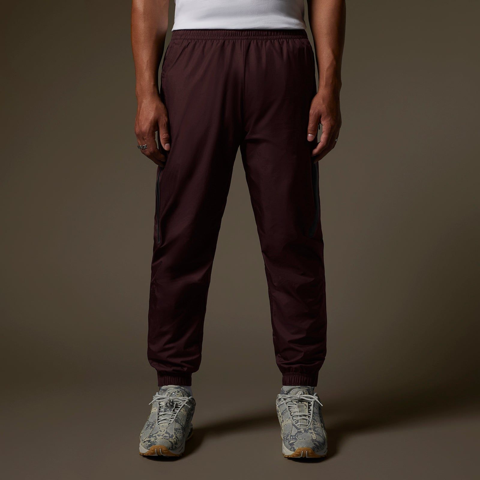 DEEP POCKETS NYLON TECH PANT sold by Nocta product image thumbnail 2