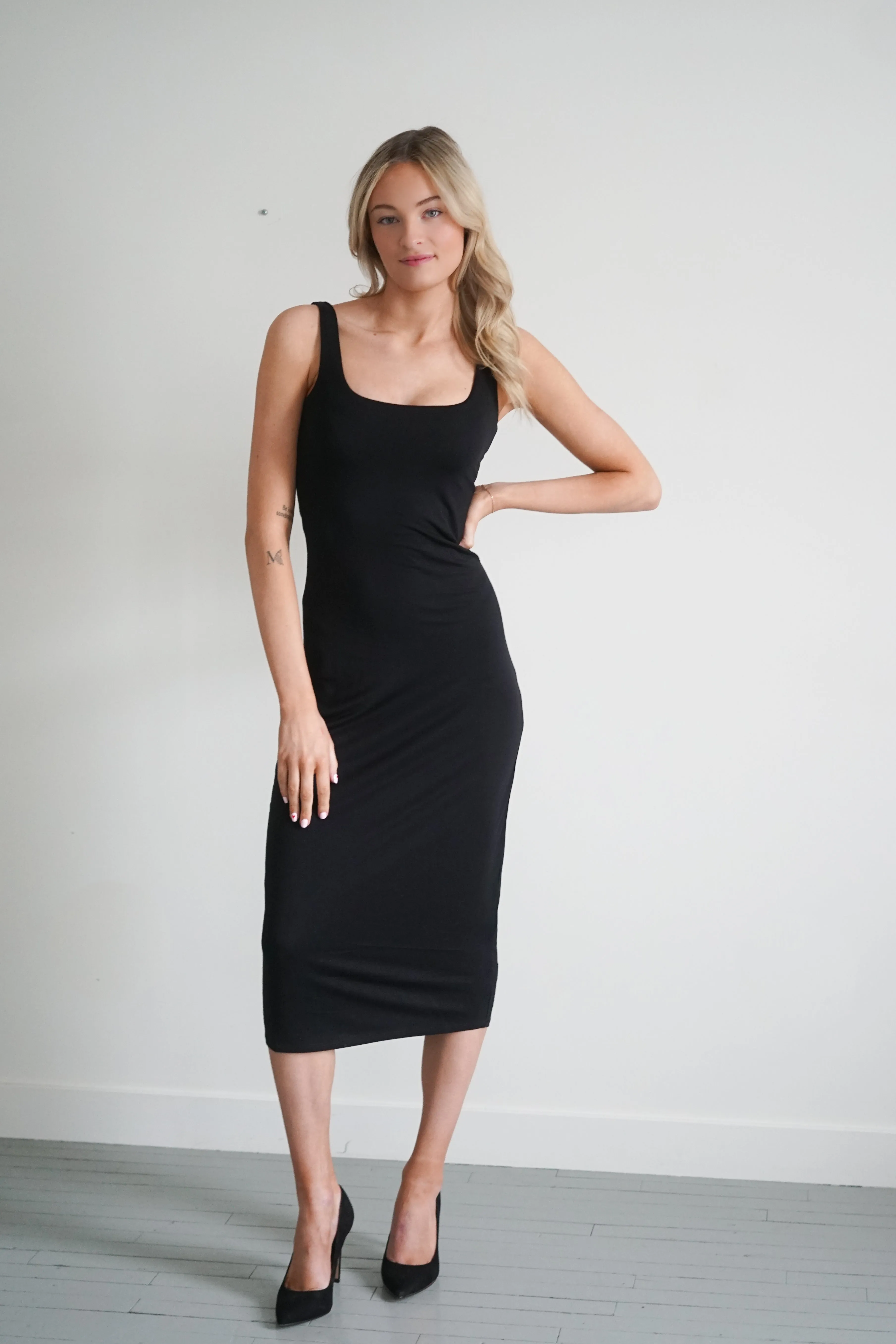Chantelle Midi Dress - 2 Colours - Gentle Fawn sold by Uforia Muse product image thumbnail 3