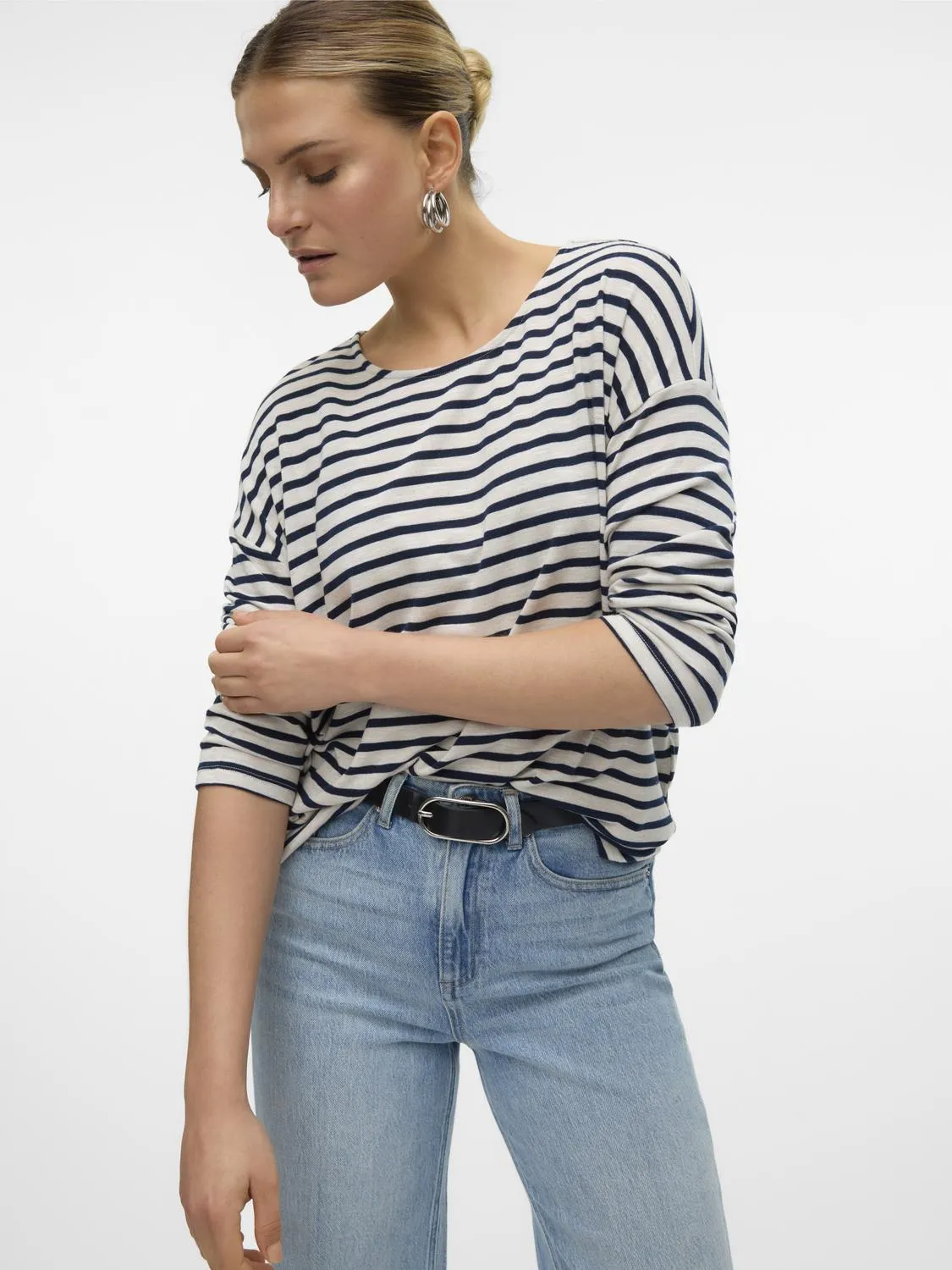 Holly Striped Basic - Vero Moda sold by Uforia Muse product image thumbnail 3