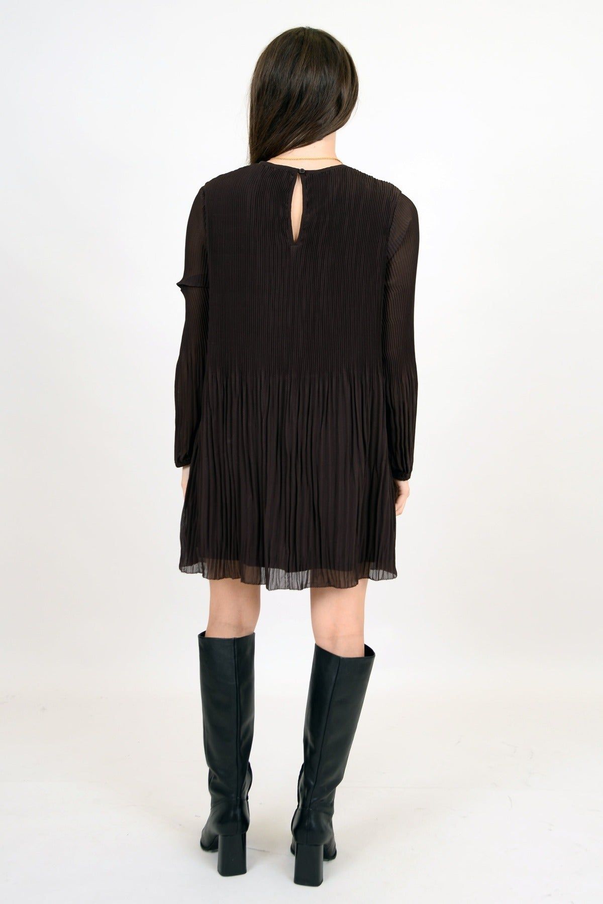 Olivia Georgette Dress- Rd Style sold by Uforia Muse product image thumbnail 3